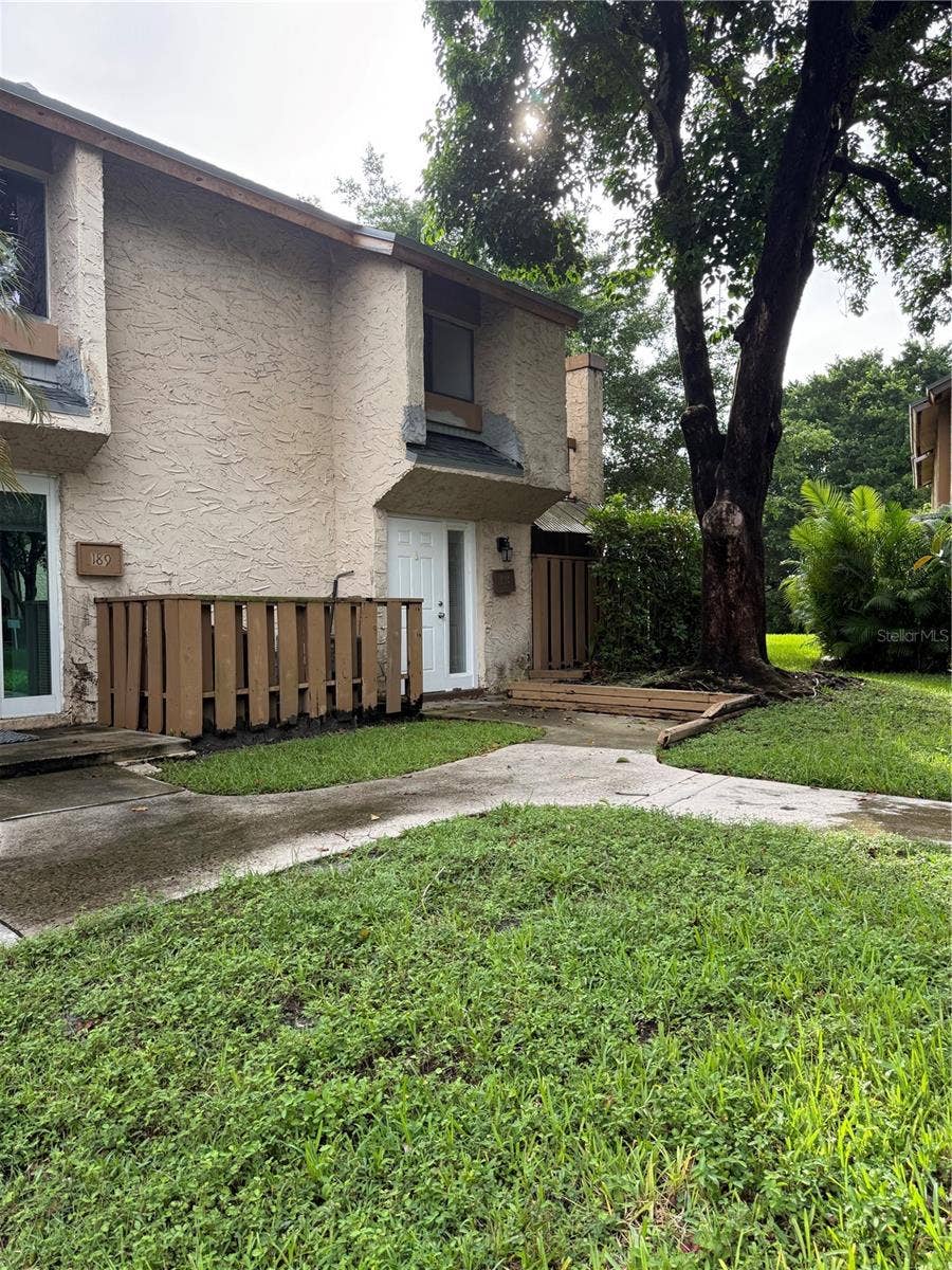 Property photo for 191 WIMBLEDON LAKE DRIVE, Plantation, FL
