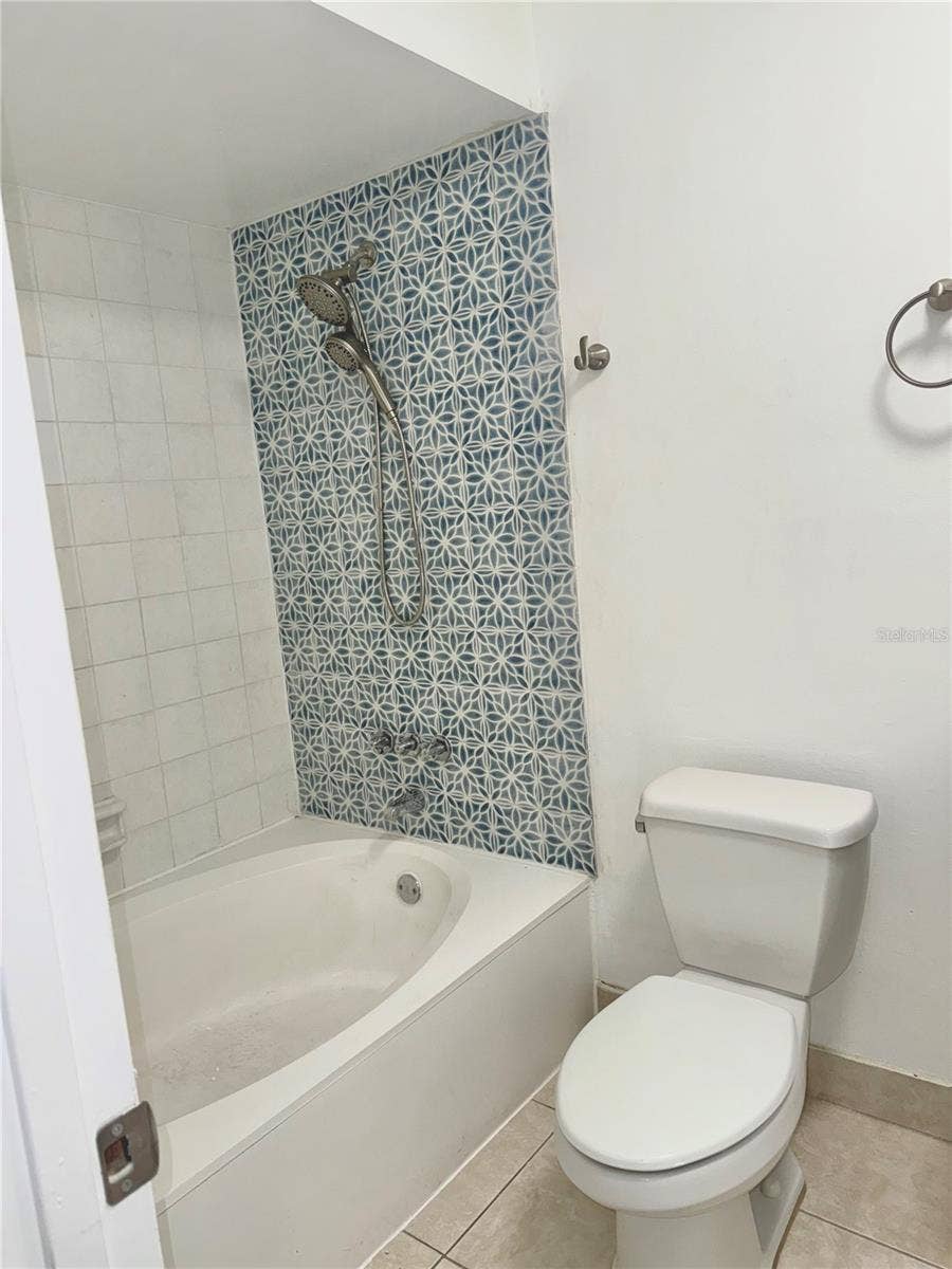 191 WIMBLEDON LAKE DRIVE, Plantation, FL 33324