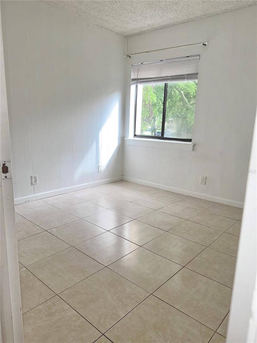 191 WIMBLEDON LAKE DRIVE, Plantation, FL 33324