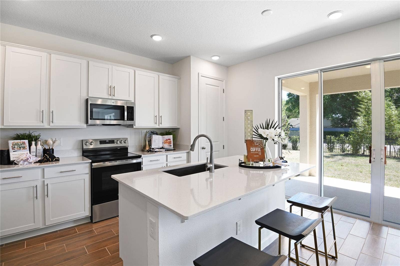 1762 CARNELIAN STREET, Deland, FL 32720 1762 CARNELIAN STREET, Deland, FL 32720