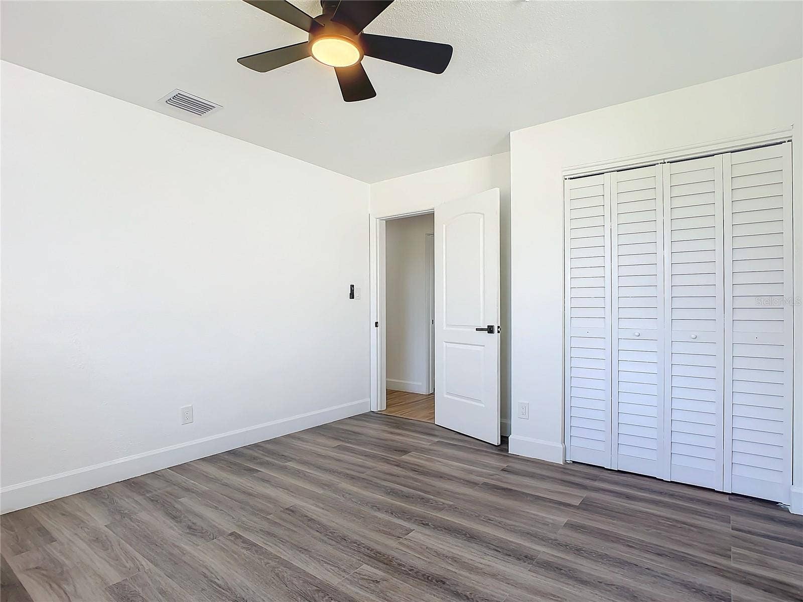 1428 MARGINA AVENUE, Daytona Beach, FL 32114 1428 MARGINA AVENUE, Daytona Beach, FL 32114