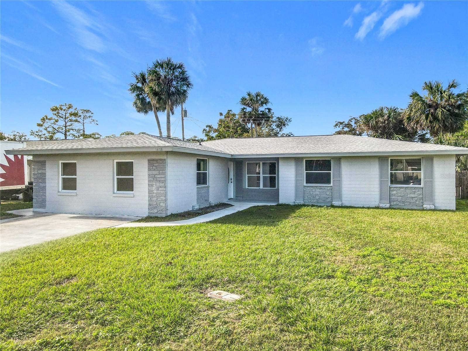 1428 MARGINA AVENUE, Daytona Beach, FL 32114 1428 MARGINA AVENUE, Daytona Beach, FL 32114