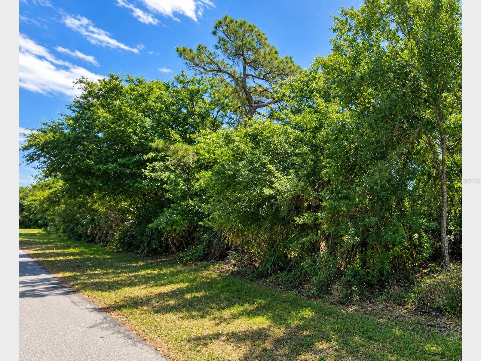 1125 VERNON AVENUE, Port Charlotte, FL 33948 1125 VERNON AVENUE, Port Charlotte, FL 33948
