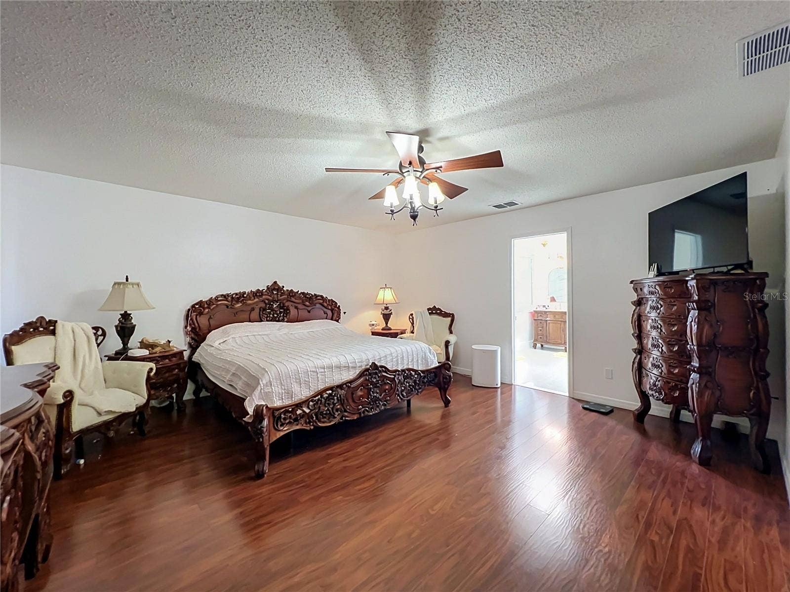 3275 AMBERLEY PARK CIRCLE, Kissimmee, FL 34743