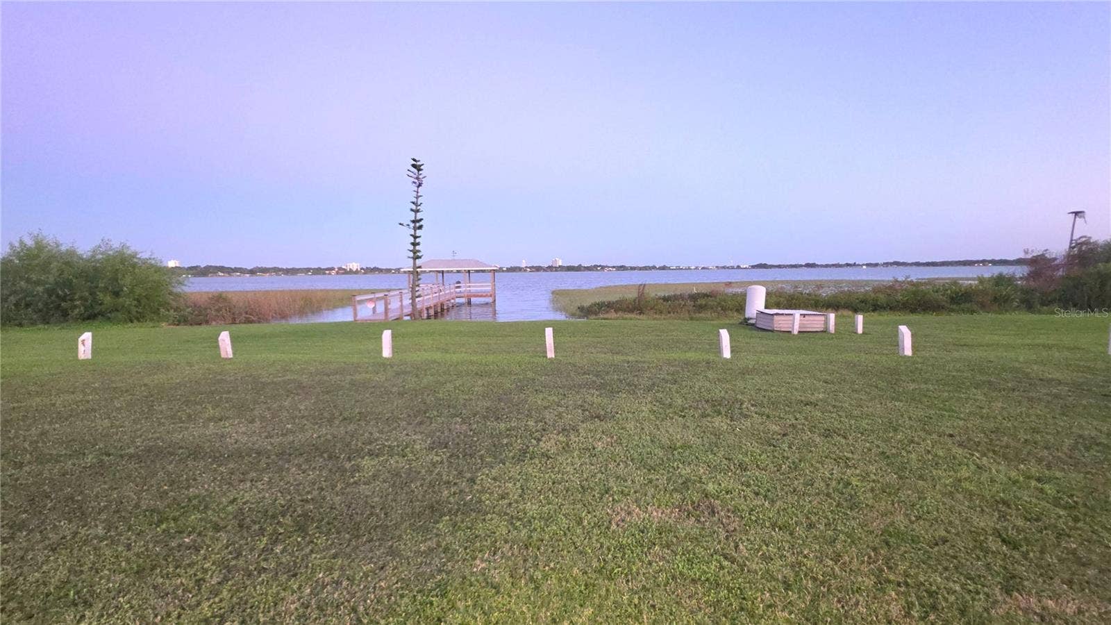 Lake Howard