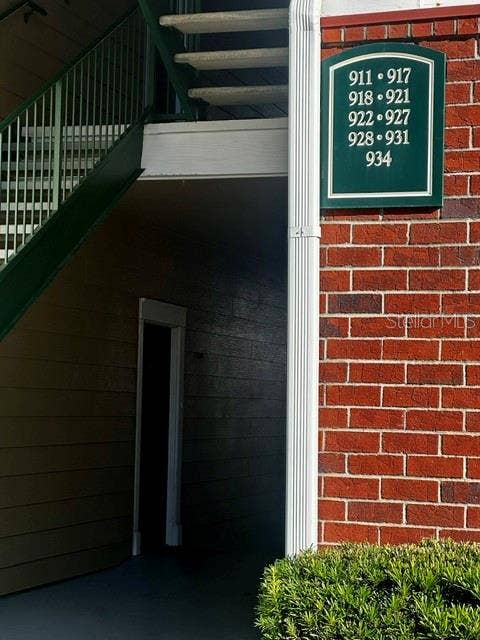 11520 WESTWOOD BOULEVARD, #518, Orlando, FL 32821 Unit 911 3/2 first floor