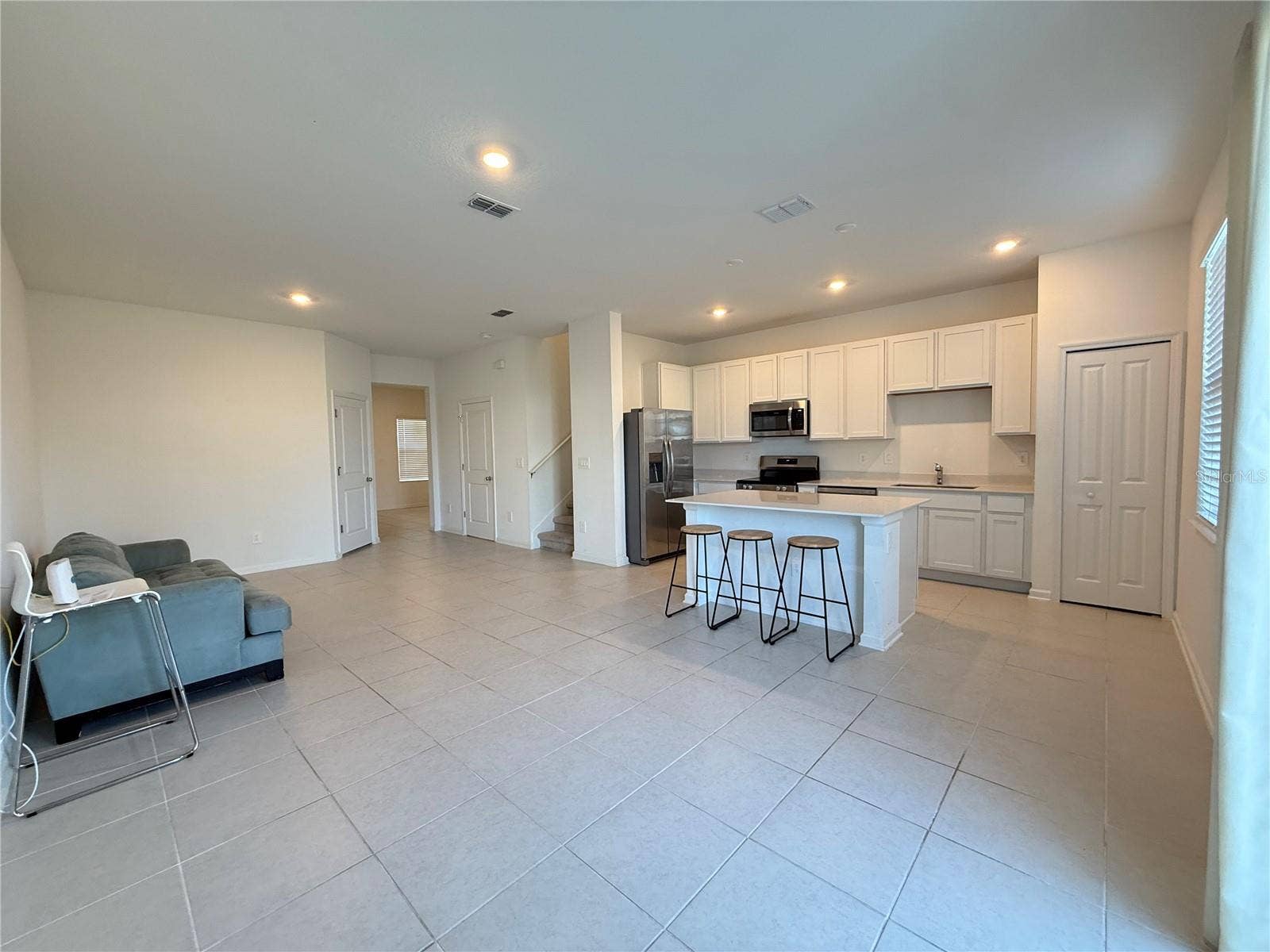 2611 SKYLINE LOOP, Poinciana, FL 34758 2611 SKYLINE LOOP, Poinciana, FL 34758