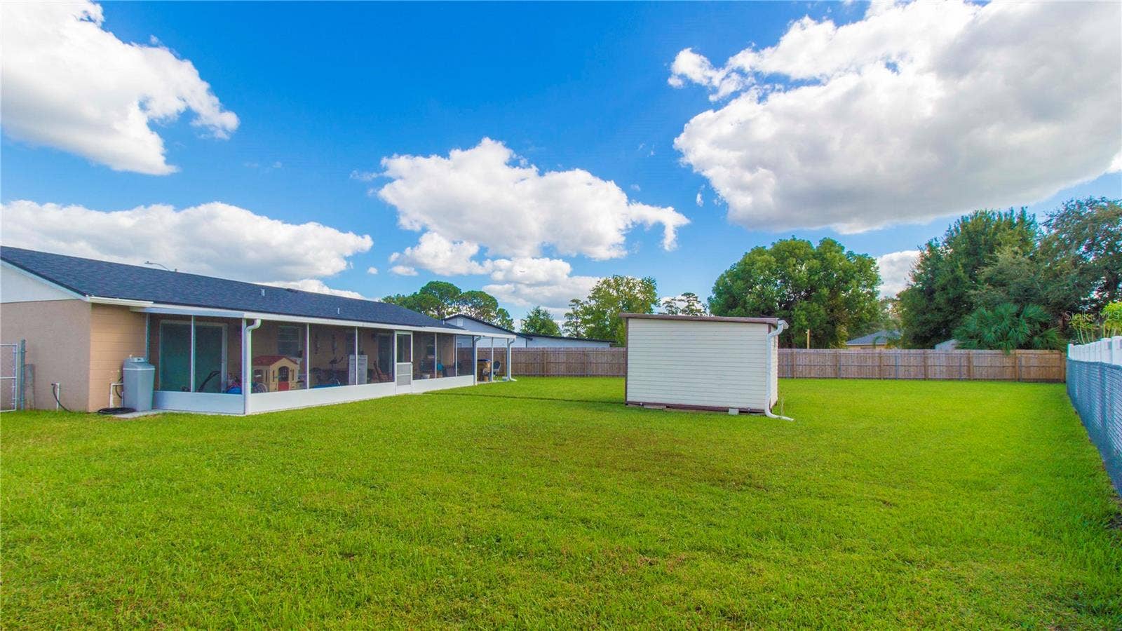 214 DAHLIA DRIVE, Kissimmee, FL 34743