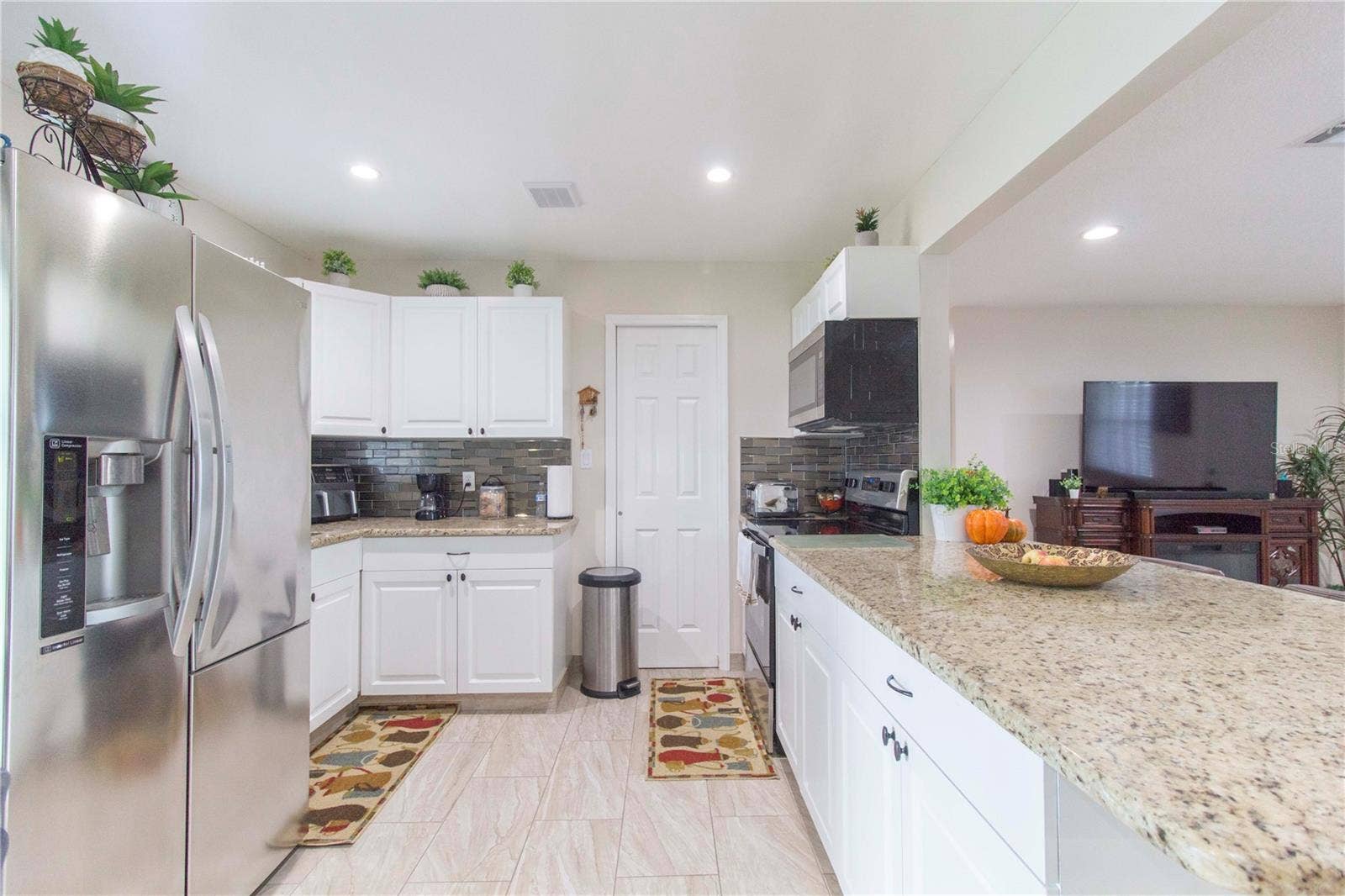 214 DAHLIA DRIVE, Kissimmee, FL 34743