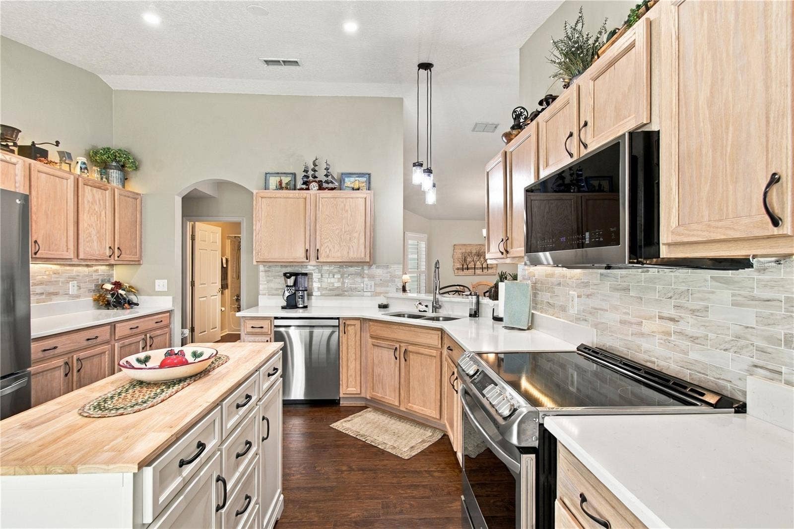 137 RIALTO RD, Poinciana, FL 34759 137 RIALTO RD, Poinciana, FL 34759