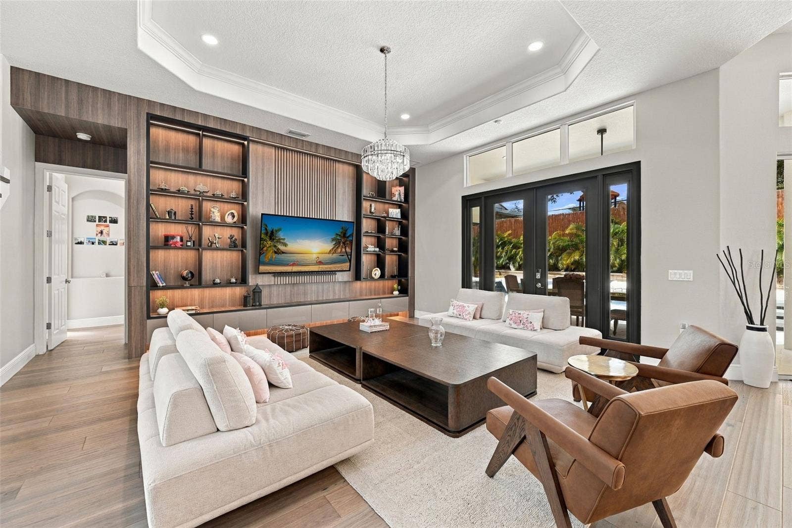 7002 PHILLIPS COVE COURT, Orlando, FL 32819 7002 PHILLIPS COVE COURT, Orlando, FL 32819