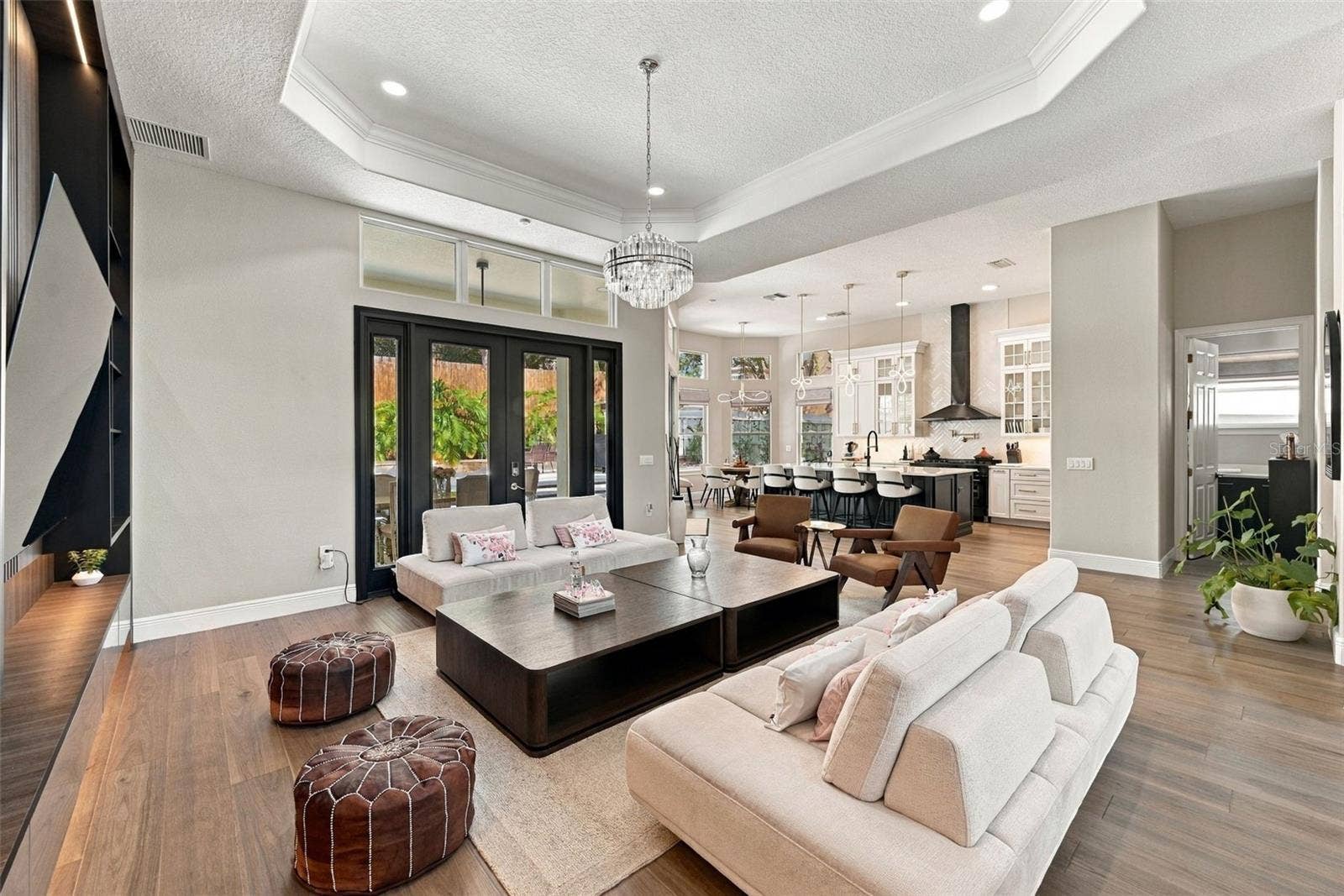 7002 PHILLIPS COVE COURT, Orlando, FL 32819 7002 PHILLIPS COVE COURT, Orlando, FL 32819