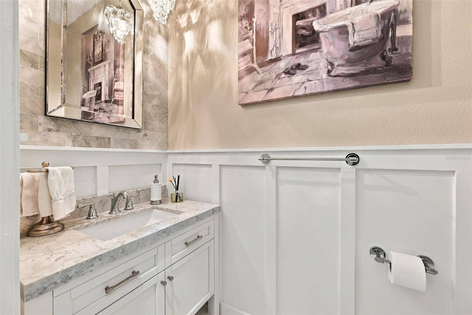 7002 PHILLIPS COVE COURT, Orlando, FL 32819 7002 PHILLIPS COVE COURT, Orlando, FL 32819