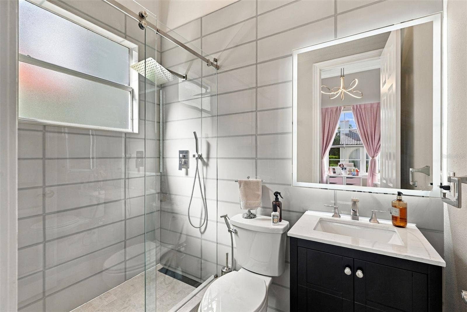 7002 PHILLIPS COVE COURT, Orlando, FL 32819 7002 PHILLIPS COVE COURT, Orlando, FL 32819