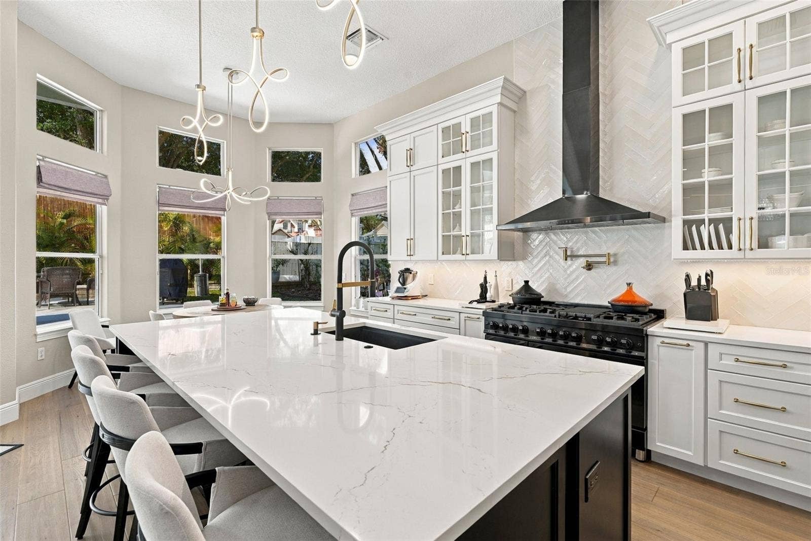 7002 PHILLIPS COVE COURT, Orlando, FL 32819 7002 PHILLIPS COVE COURT, Orlando, FL 32819