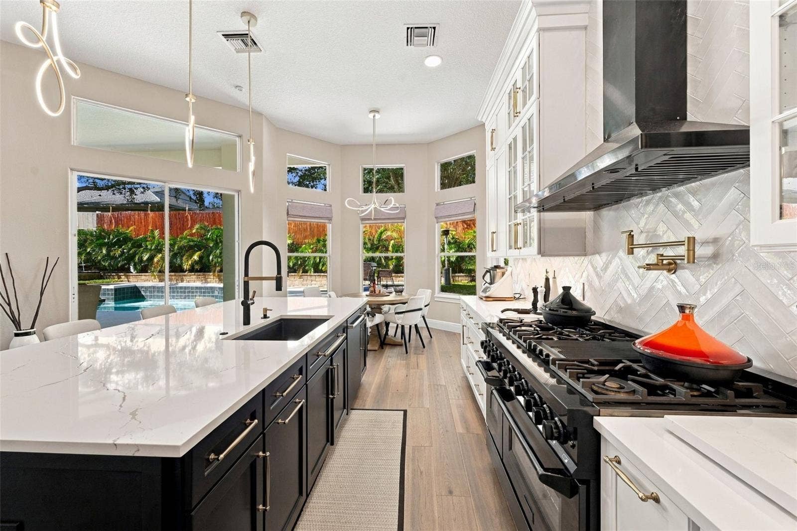 7002 PHILLIPS COVE COURT, Orlando, FL 32819 7002 PHILLIPS COVE COURT, Orlando, FL 32819