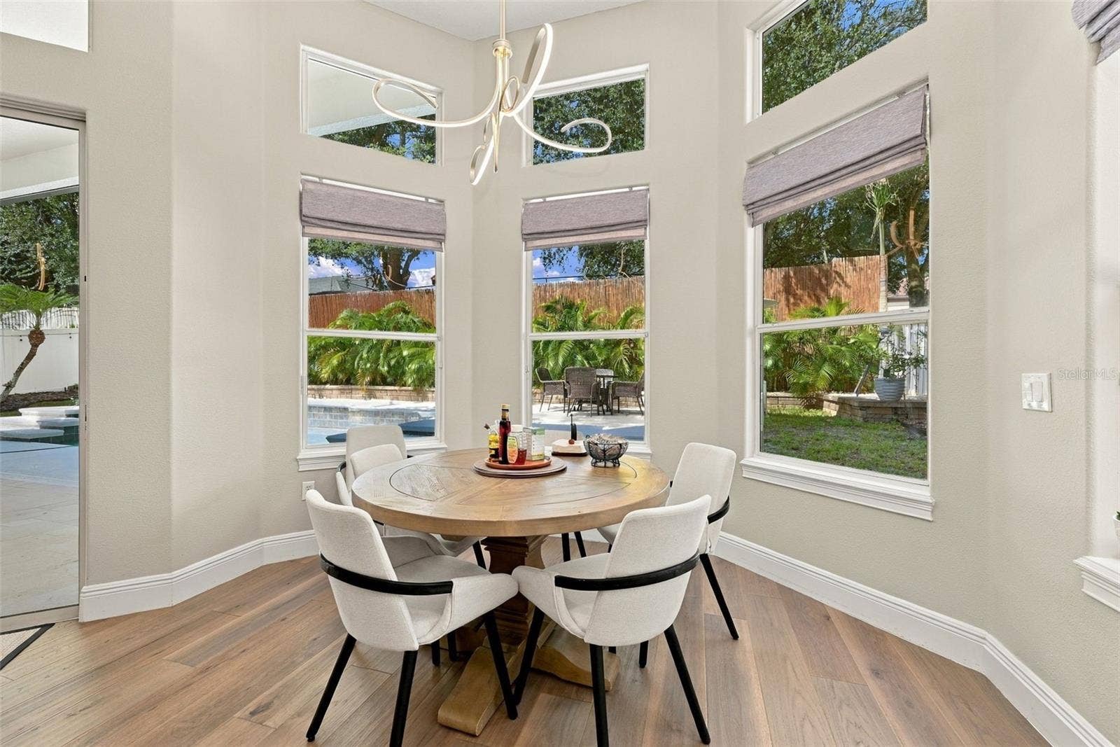 7002 PHILLIPS COVE COURT, Orlando, FL 32819 7002 PHILLIPS COVE COURT, Orlando, FL 32819