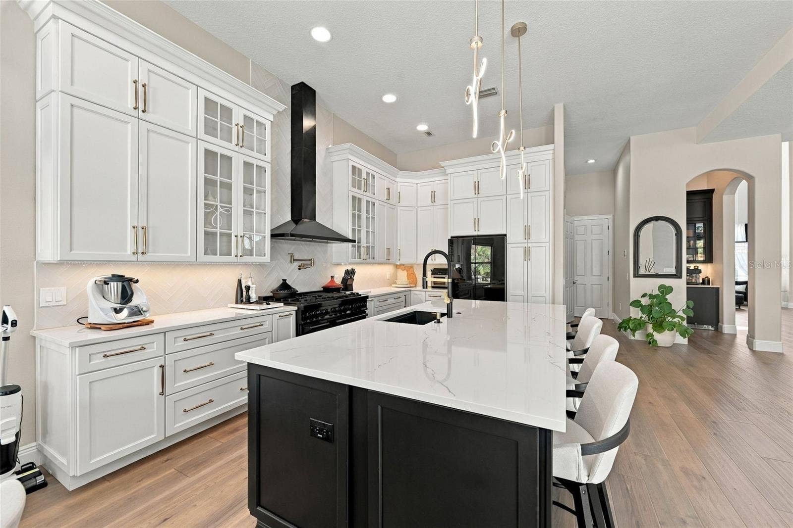7002 PHILLIPS COVE COURT, Orlando, FL 32819 7002 PHILLIPS COVE COURT, Orlando, FL 32819