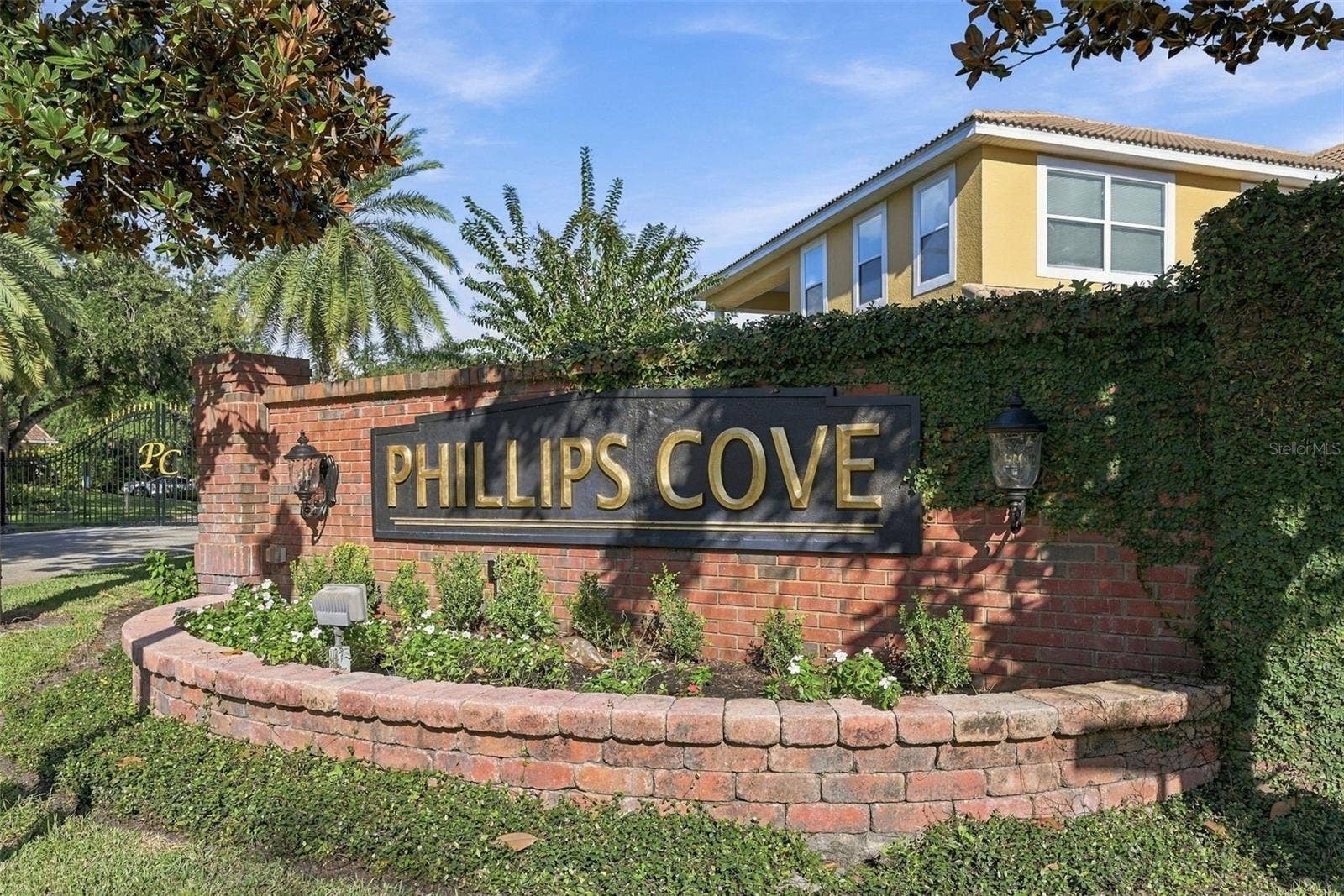 7002 PHILLIPS COVE COURT, Orlando, FL 32819 Exclusive Gated Community Nr Shops & Restaurants