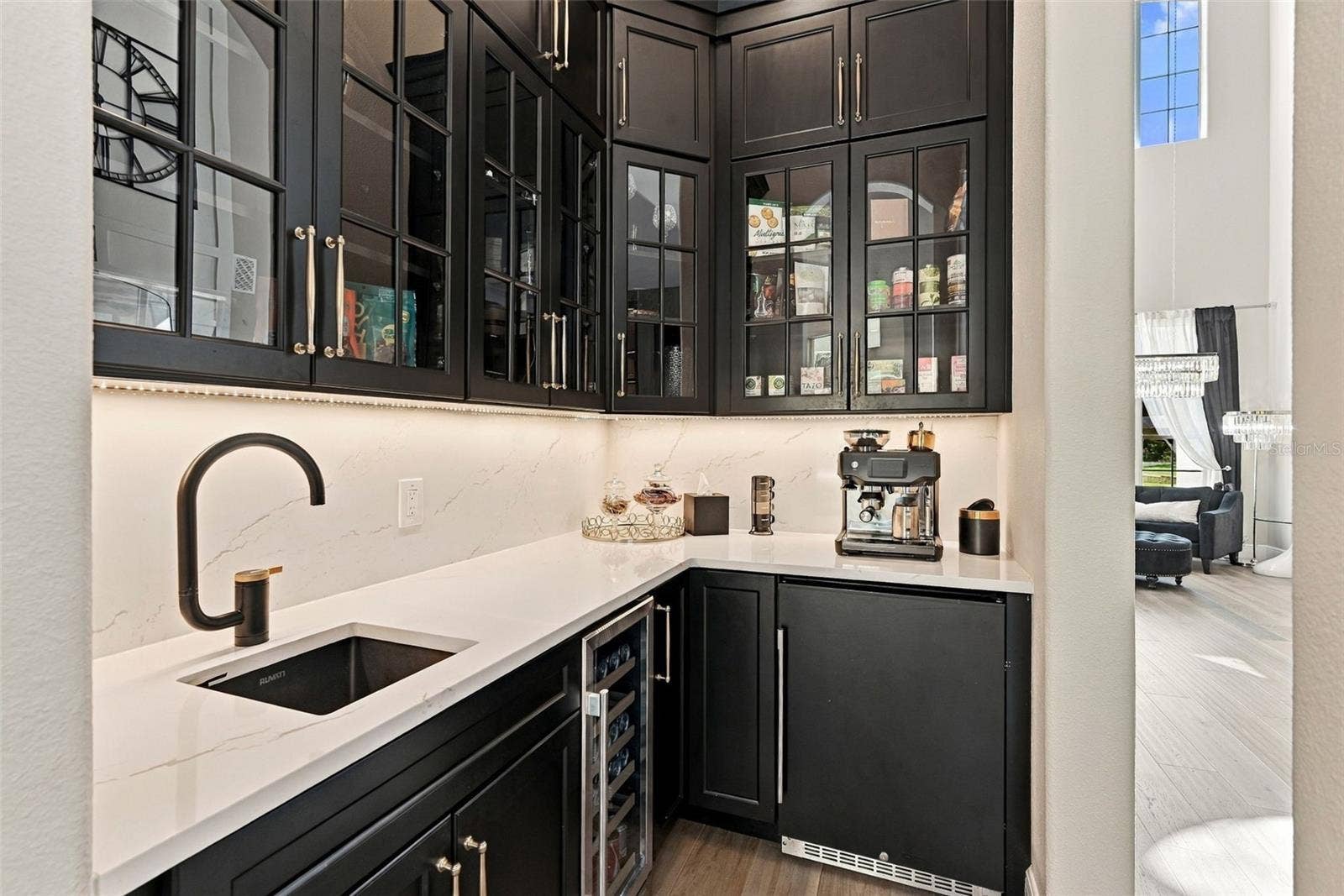 7002 PHILLIPS COVE COURT, Orlando, FL 32819 7002 PHILLIPS COVE COURT, Orlando, FL 32819