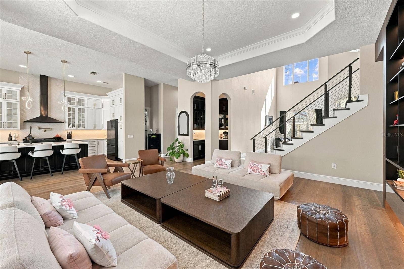 7002 PHILLIPS COVE COURT, Orlando, FL 32819 7002 PHILLIPS COVE COURT, Orlando, FL 32819