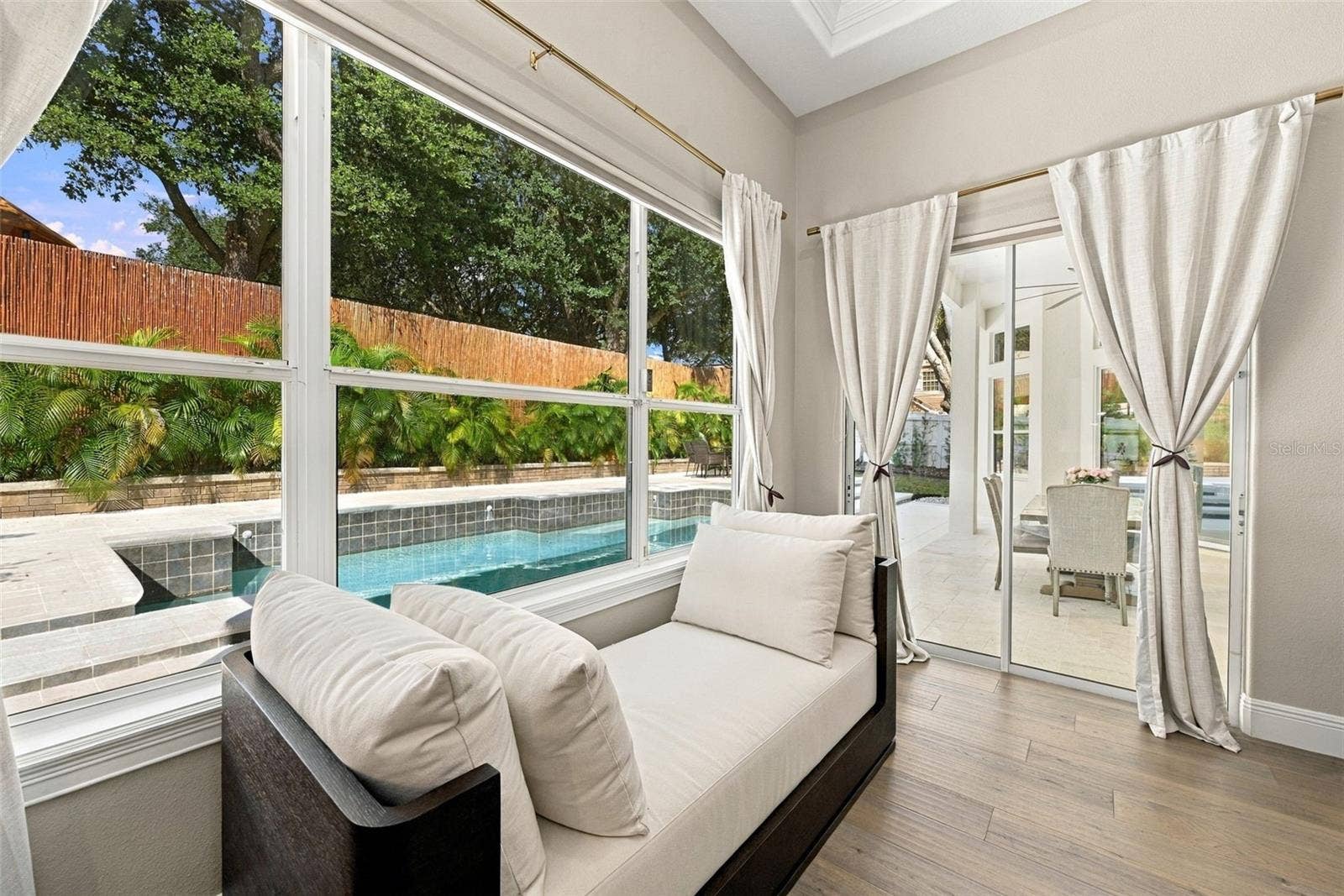 7002 PHILLIPS COVE COURT, Orlando, FL 32819 7002 PHILLIPS COVE COURT, Orlando, FL 32819