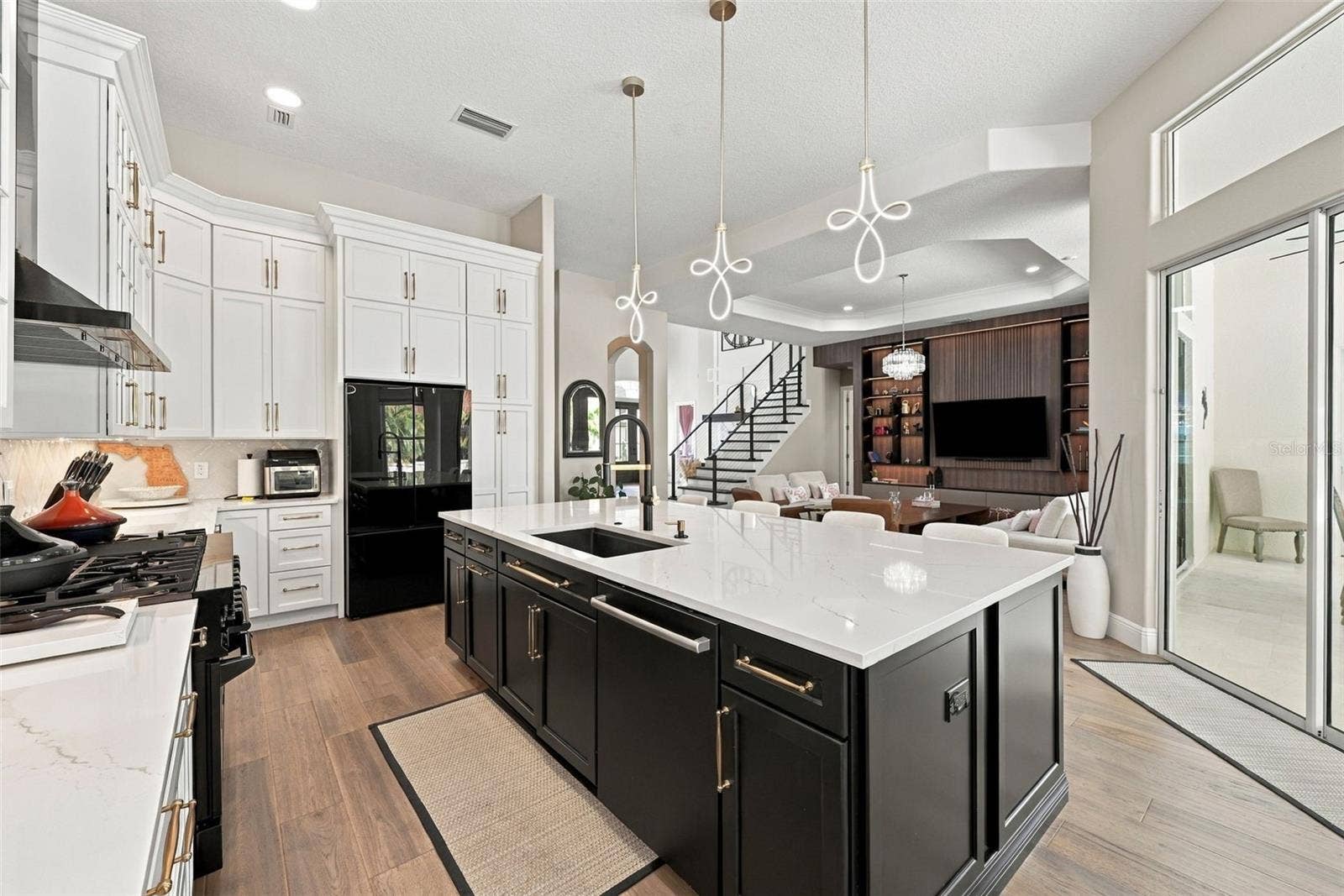 7002 PHILLIPS COVE COURT, Orlando, FL 32819 7002 PHILLIPS COVE COURT, Orlando, FL 32819