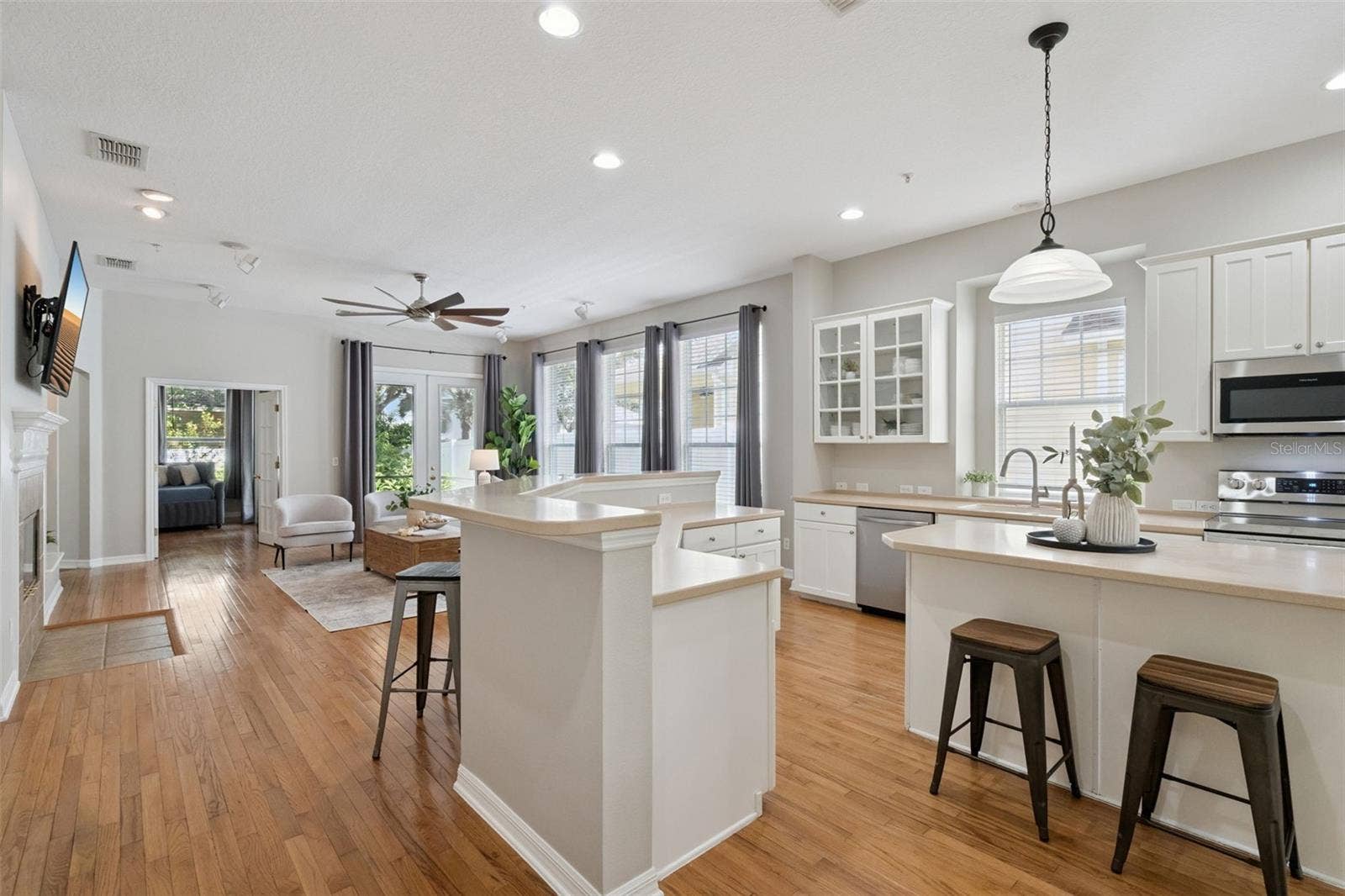 9685 SWEETLEAF STREET, Orlando, FL 32827 9685 SWEETLEAF STREET, Orlando, FL 32827