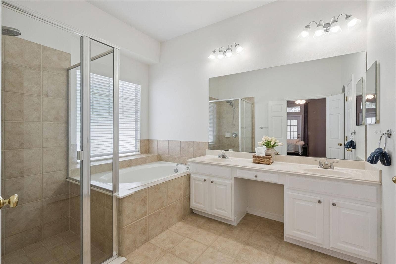 9685 SWEETLEAF STREET, Orlando, FL 32827 9685 SWEETLEAF STREET, Orlando, FL 32827