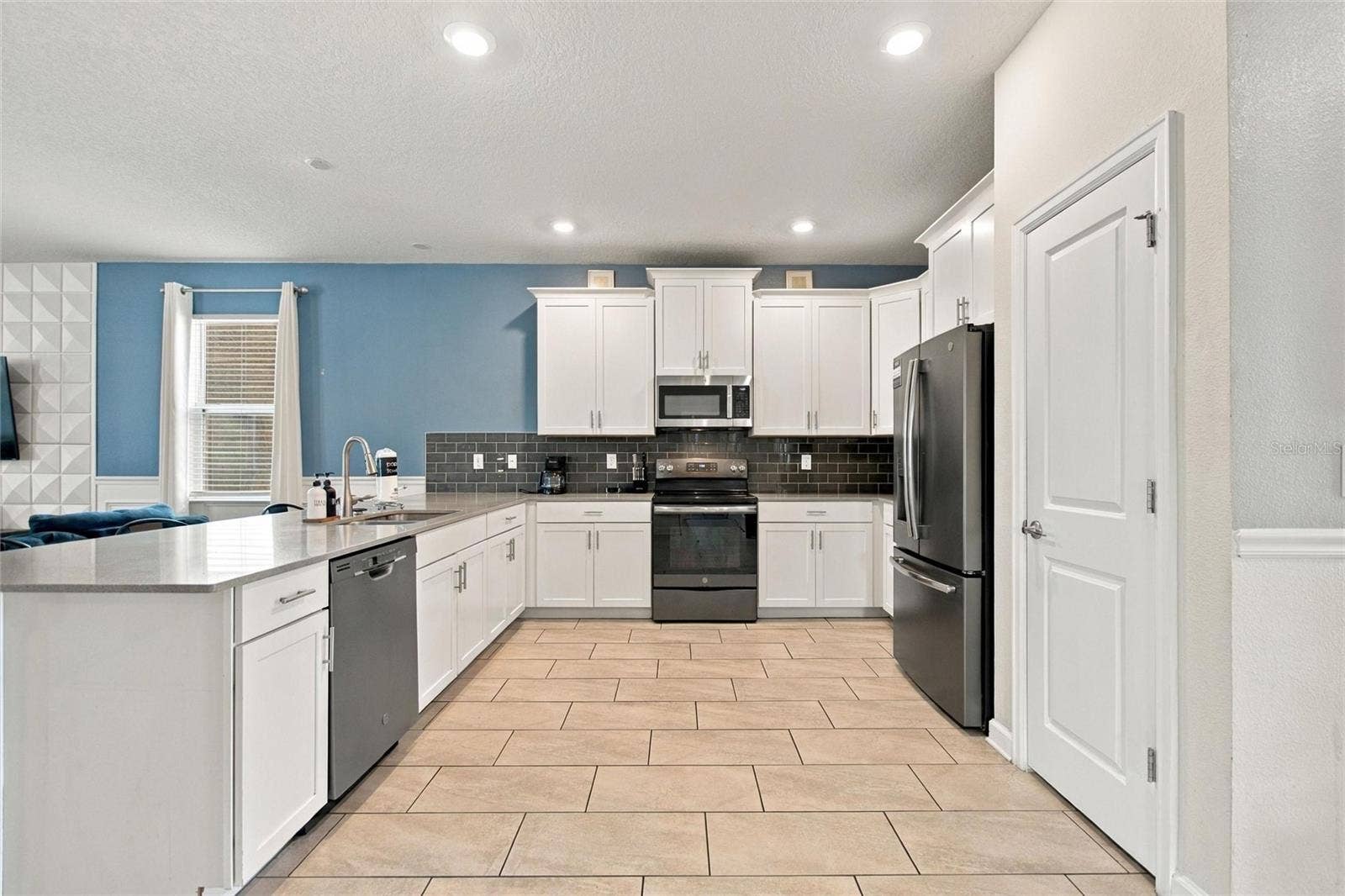 531 PEBBLE BEACH DRIVE, Davenport, FL 33896 531 PEBBLE BEACH DRIVE, Davenport, FL 33896