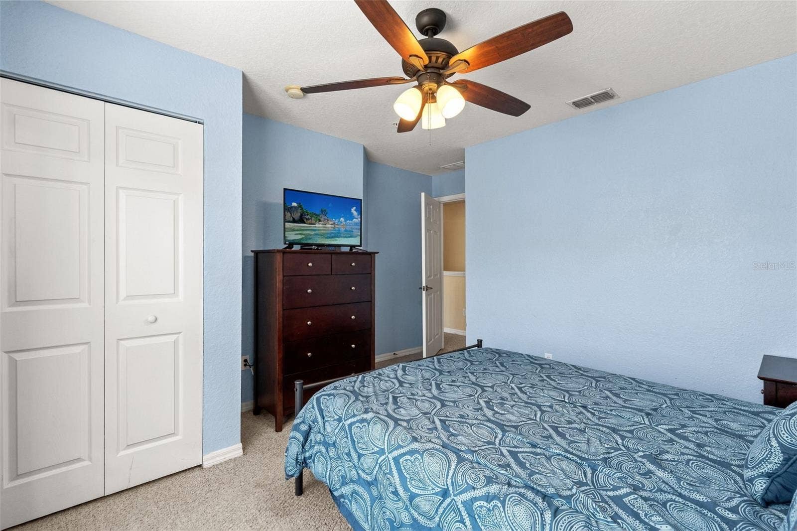 4600 YELLOWGOLD ROAD W, #105, Kissimmee, FL 34746 Bed #3.