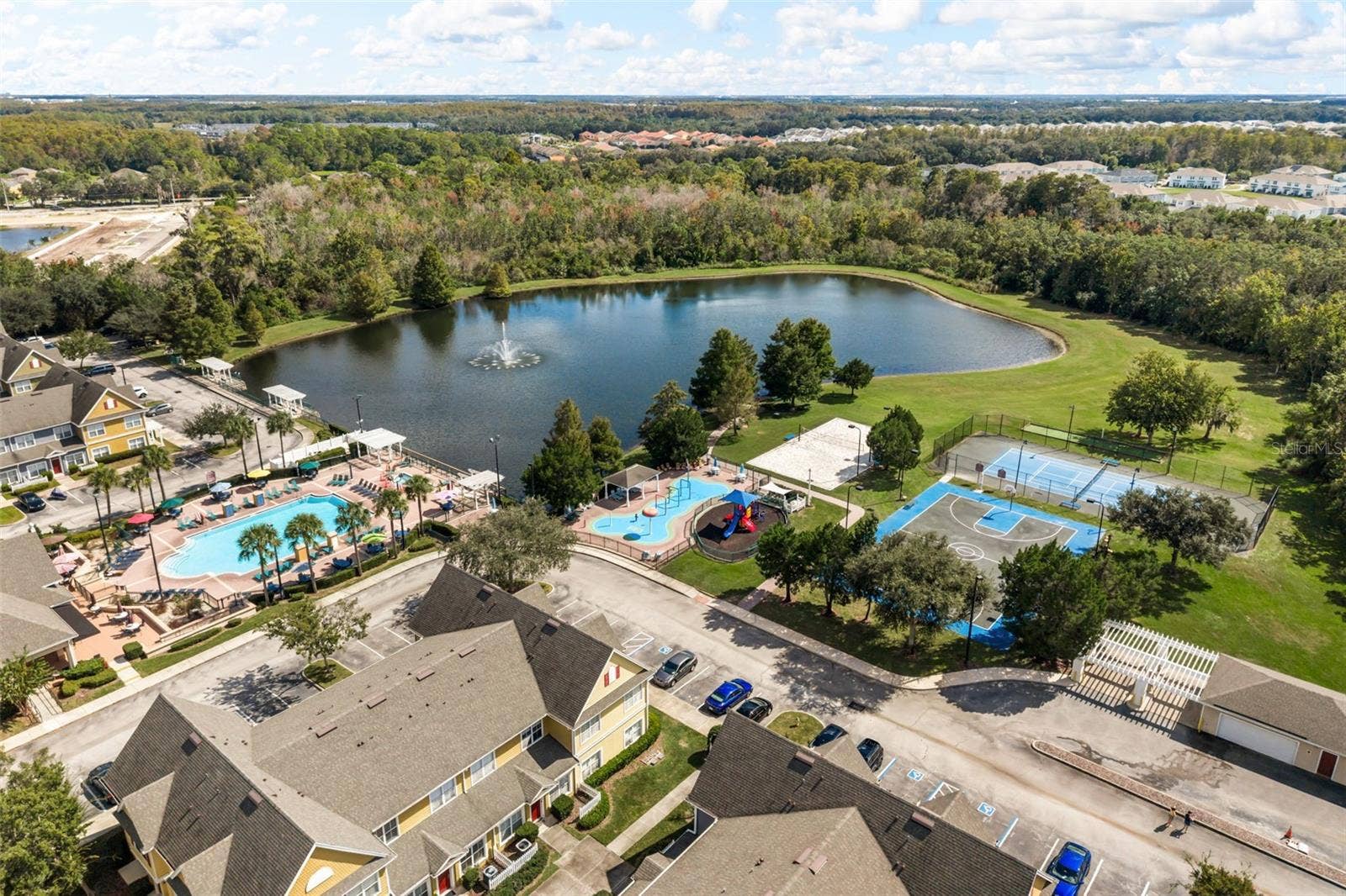 4600 YELLOWGOLD ROAD W, #105, Kissimmee, FL 34746 Community amenities just a 2 minute walk from the unit.