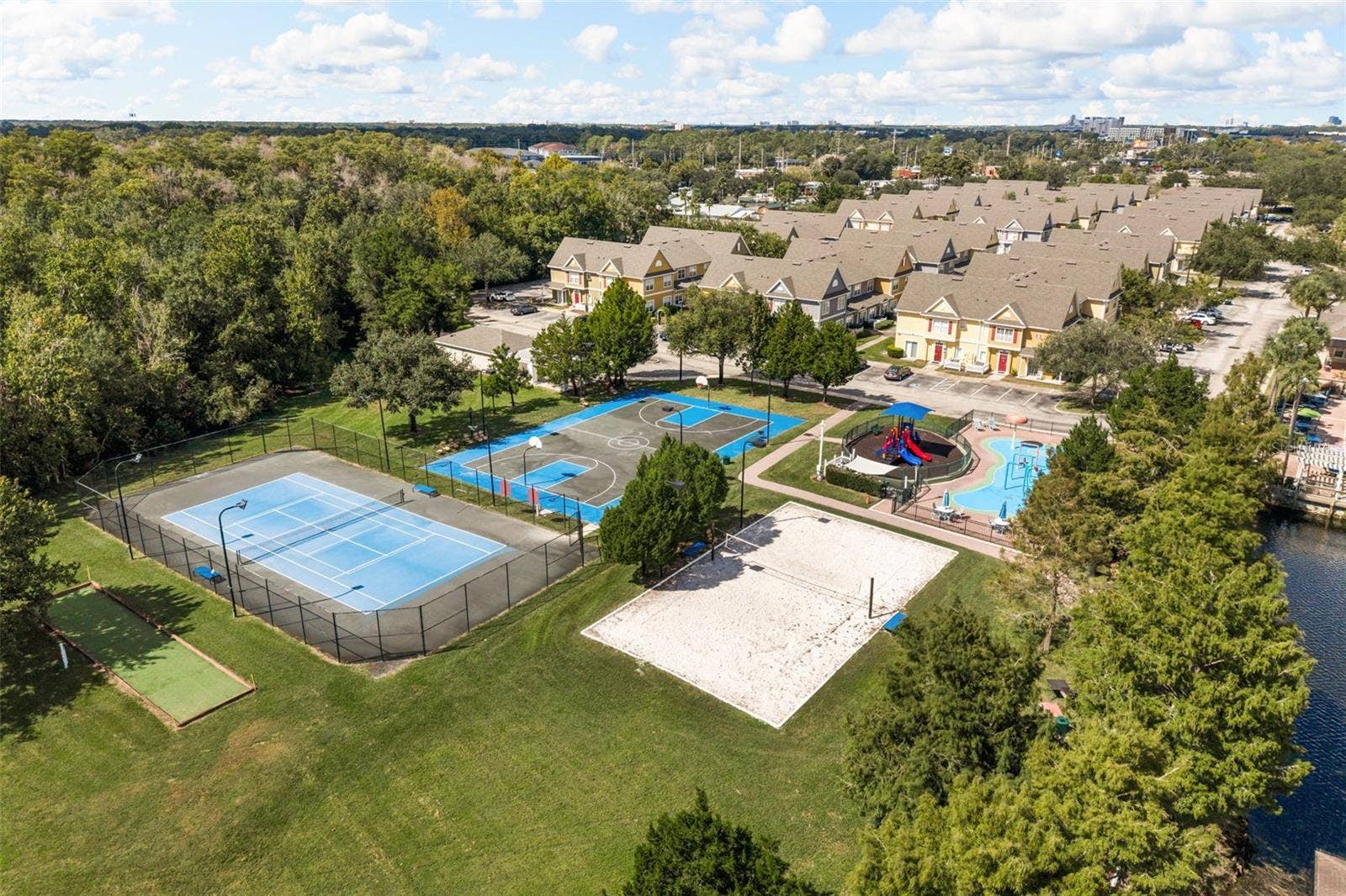 4600 YELLOWGOLD ROAD W, #105, Kissimmee, FL 34746 Community amenities just a 2 minute walk from the unit.