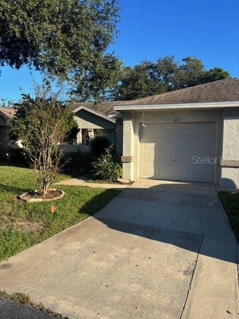 13151 LAVER LANE, Orlando, FL 32824 13151 LAVER LANE, Orlando, FL 32824