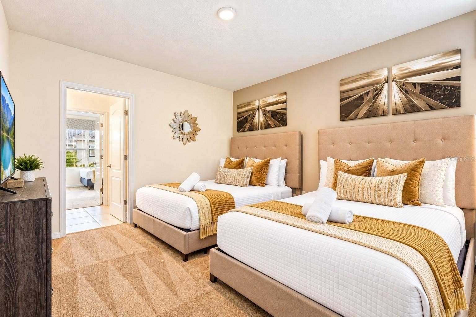 6049 BROAD OAK DRIVE, Davenport, FL 33837 6049 BROAD OAK DRIVE, Davenport, FL 33837