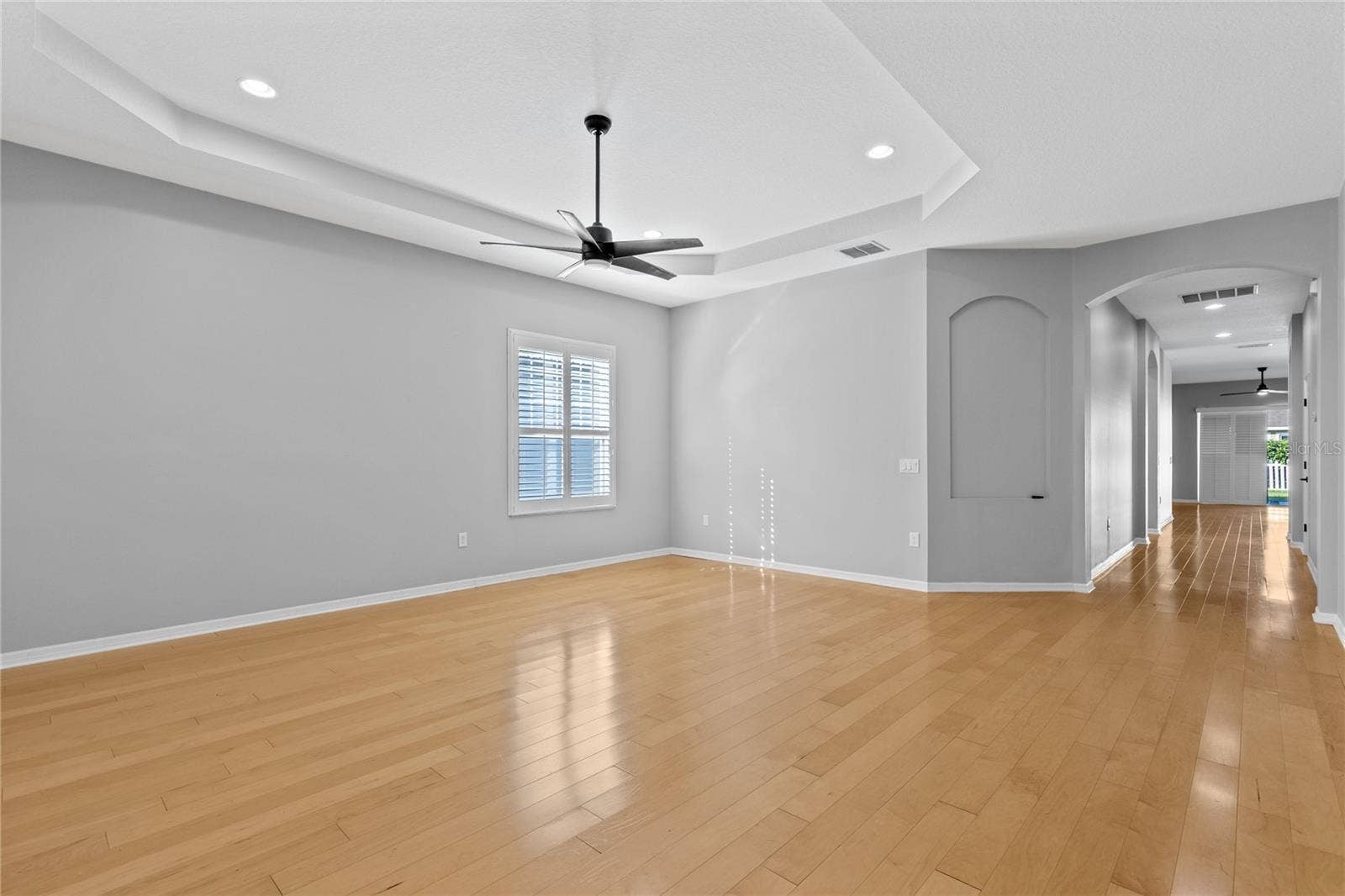 3214 BAYFLOWER AVE, Harmony, FL 34773 Flex room off front entry