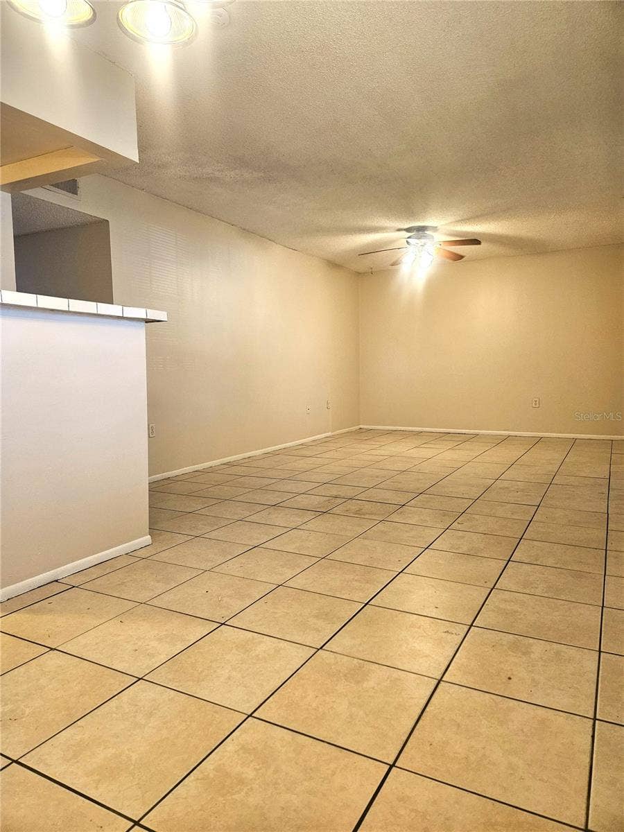 1440 HOLDEN AVENUE, #B9, Orlando, FL 32839