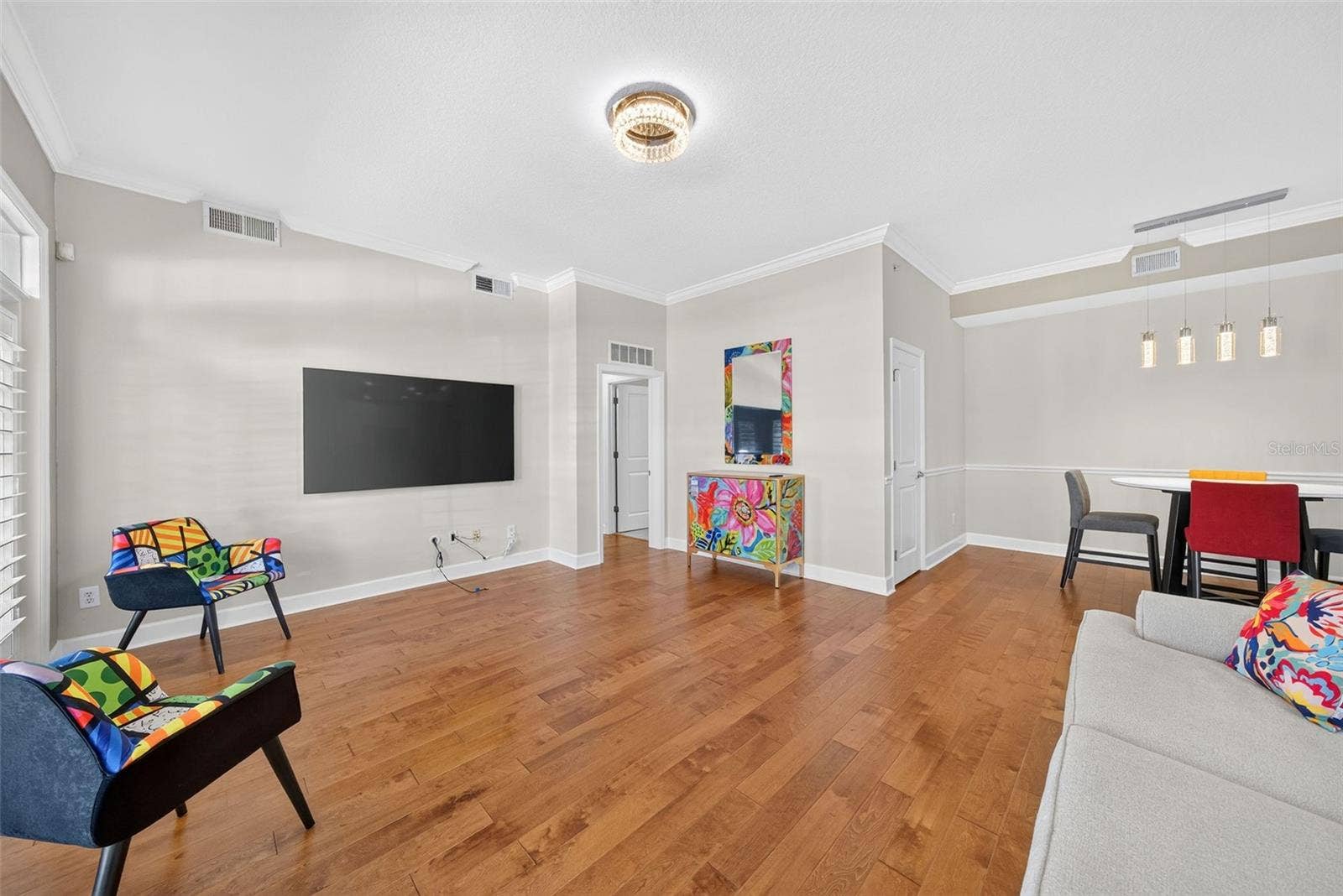 1231 WRIGHT CIRCLE, #108, Celebration, FL 34747 Living Room