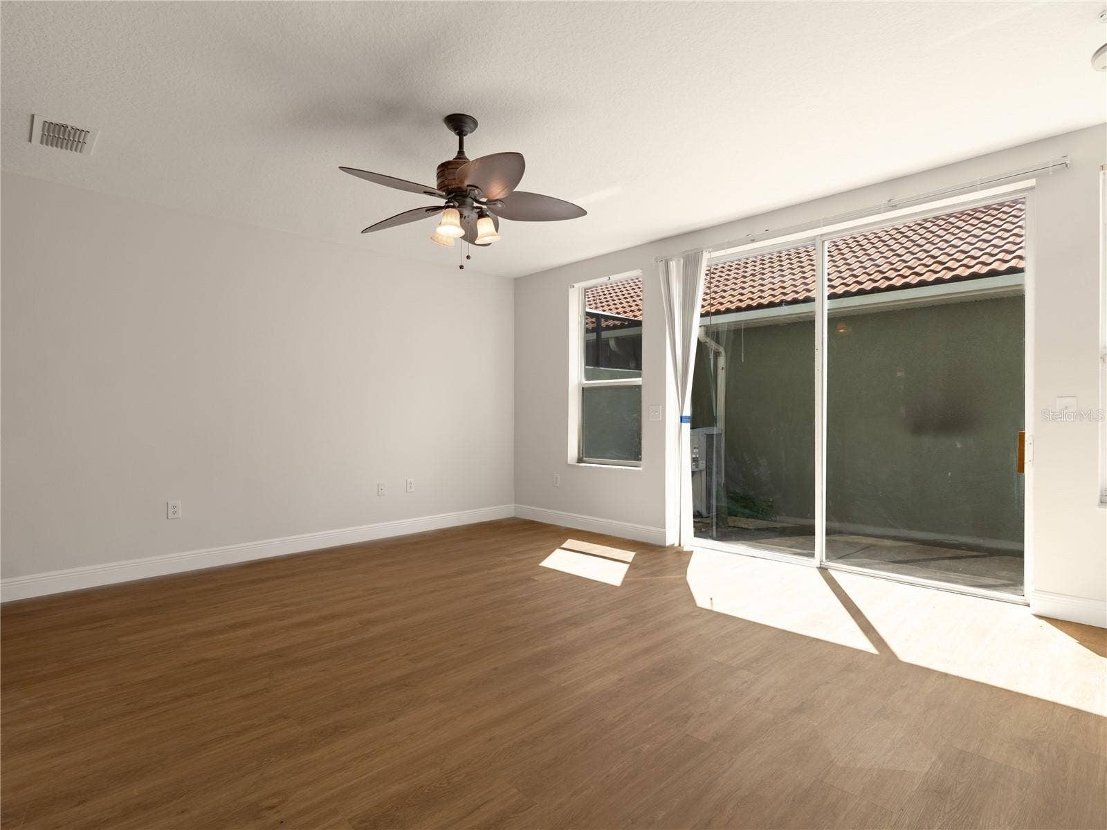 3175 VIA OTERO DRIVE, Kissimmee, FL 34744