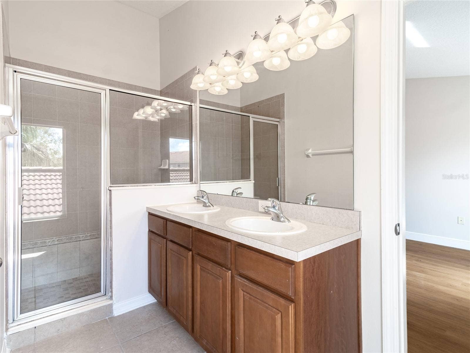 3175 VIA OTERO DRIVE, Kissimmee, FL 34744