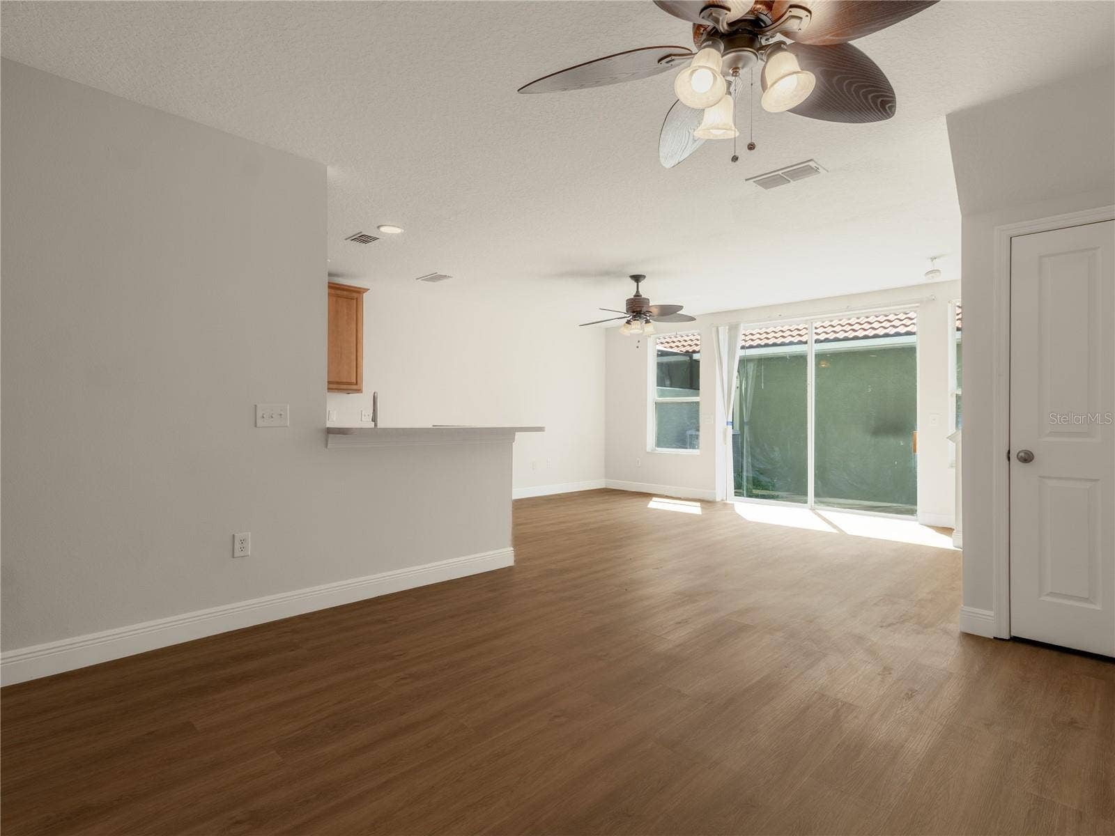 3175 VIA OTERO DRIVE, Kissimmee, FL 34744