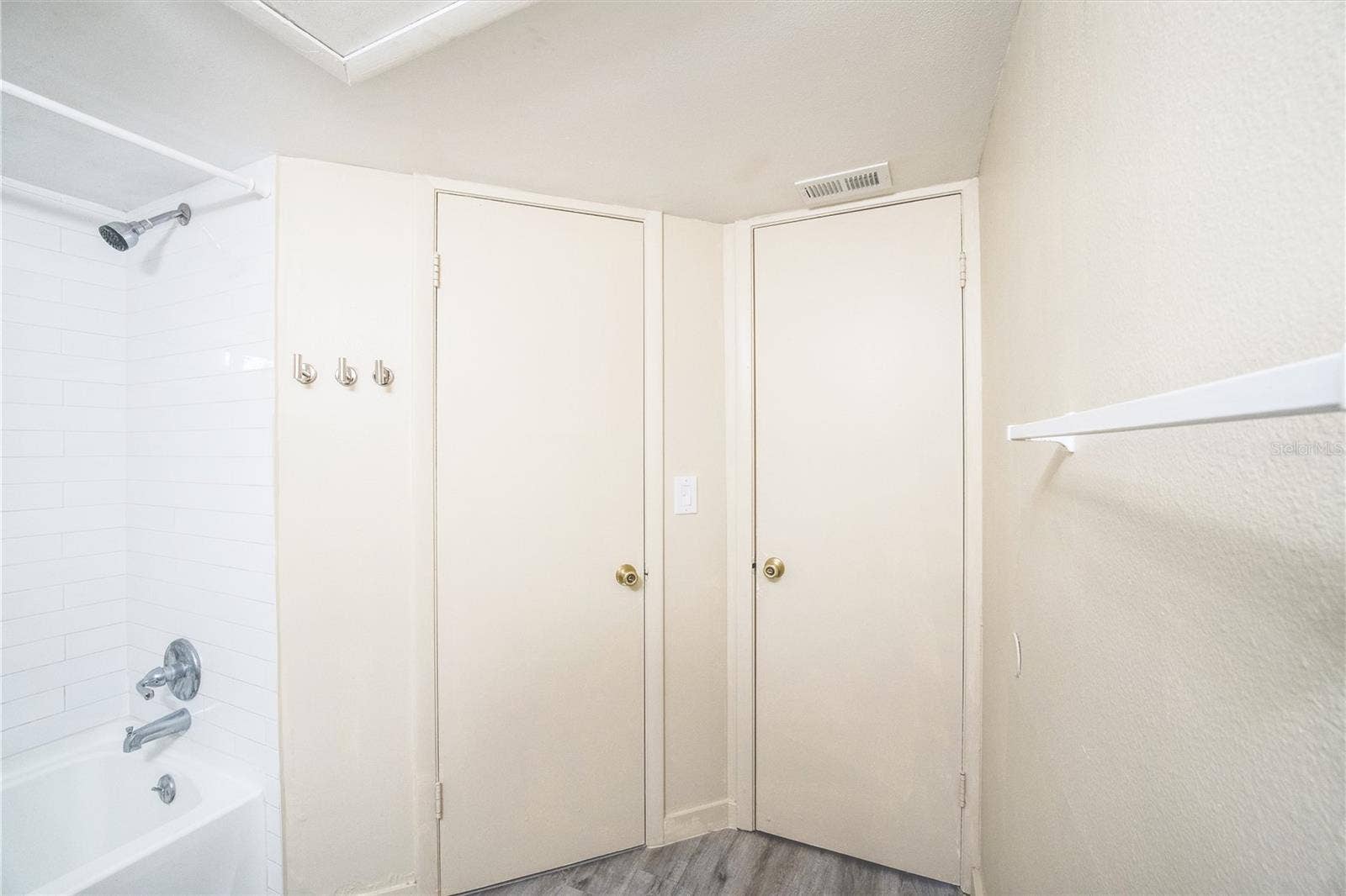 315 LAKEPOINTE DRIVE, #204, Altamonte Springs, FL 32701 315 LAKEPOINTE DRIVE, #204, Altamonte Springs, FL 32701