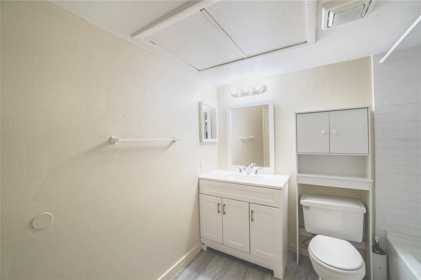 315 LAKEPOINTE DRIVE, #204, Altamonte Springs, FL 32701 315 LAKEPOINTE DRIVE, #204, Altamonte Springs, FL 32701