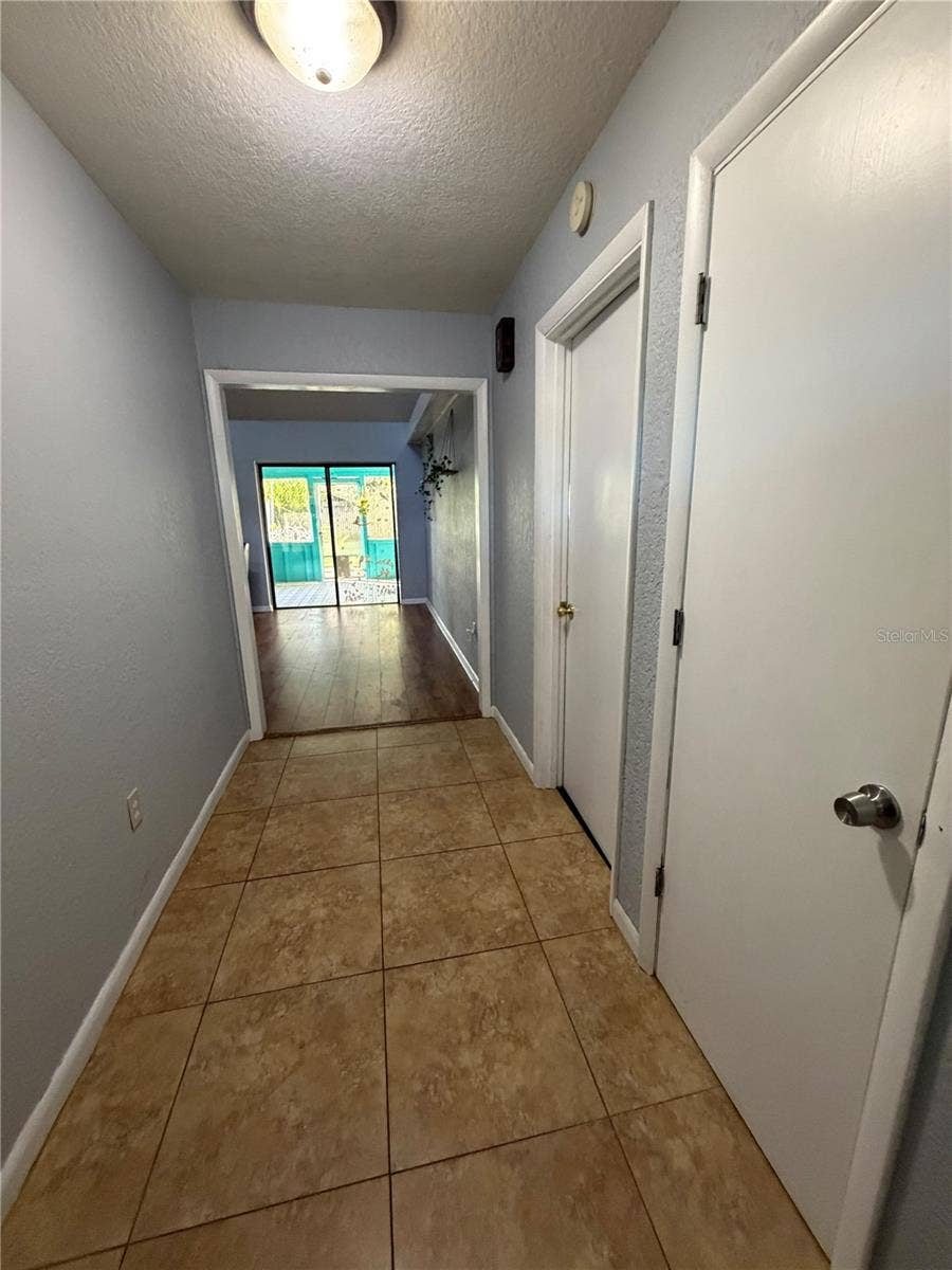 4404 S LAUREL POINTE DRIVE, Lakeland, FL 33813 4404 S LAUREL POINTE DRIVE, Lakeland, FL 33813