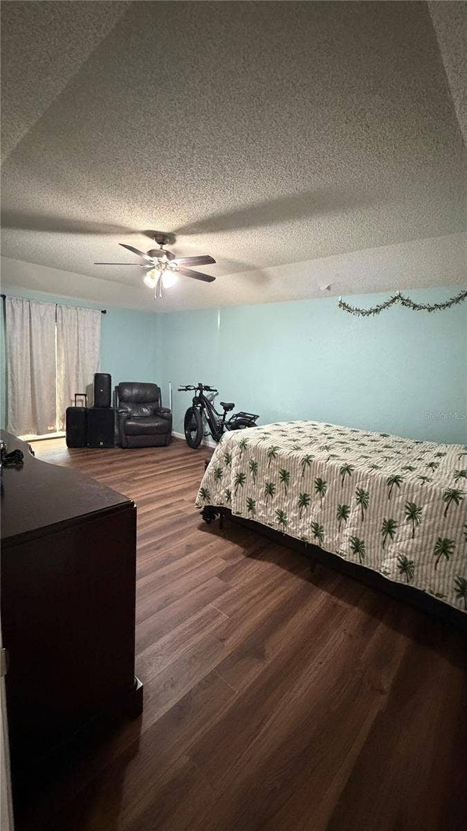 4404 S LAUREL POINTE DRIVE, Lakeland, FL 33813 4404 S LAUREL POINTE DRIVE, Lakeland, FL 33813