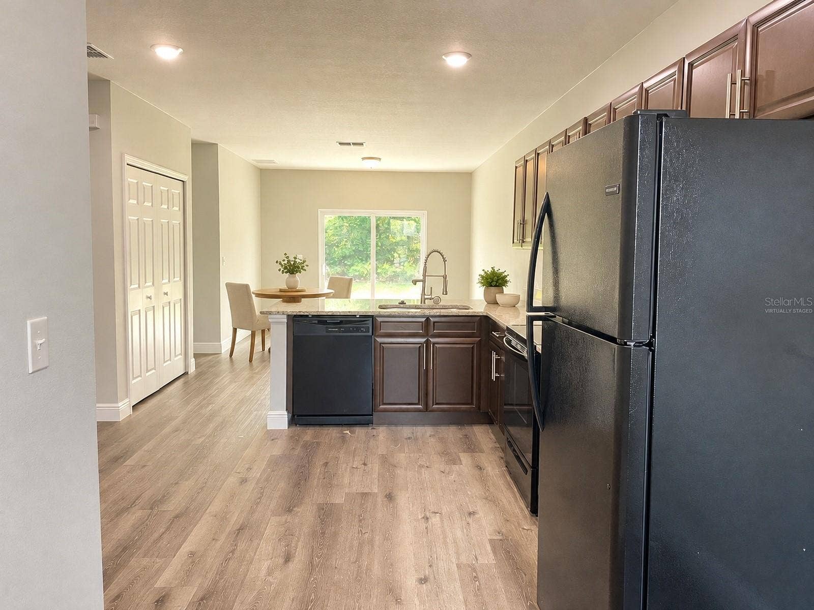 363 DUNDEE DRIVE, Poinciana, FL 34759 Virtually staged