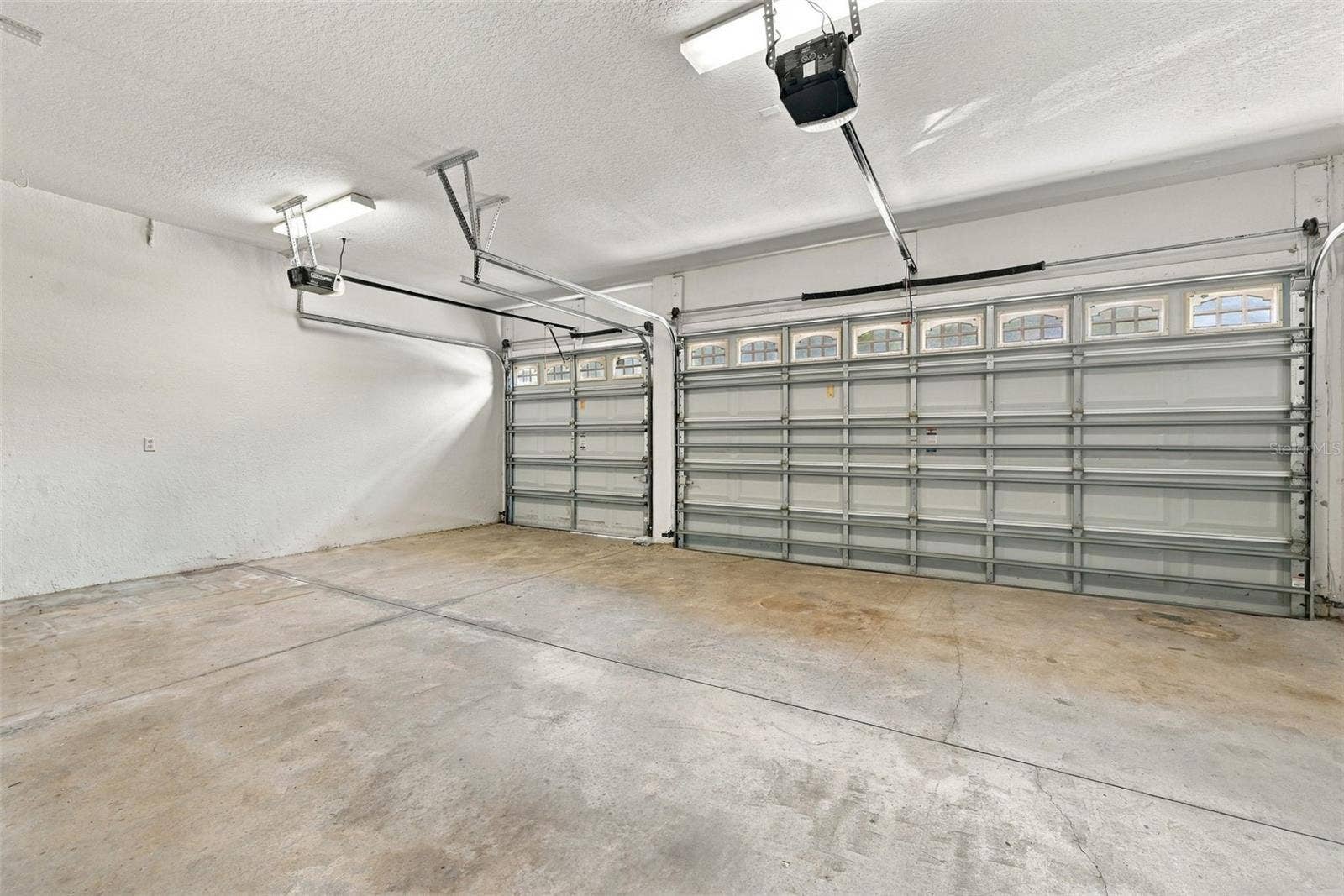 2139 TILLMAN AVENUE, Winter Garden, FL 34787 3 Car Over-sized Garage