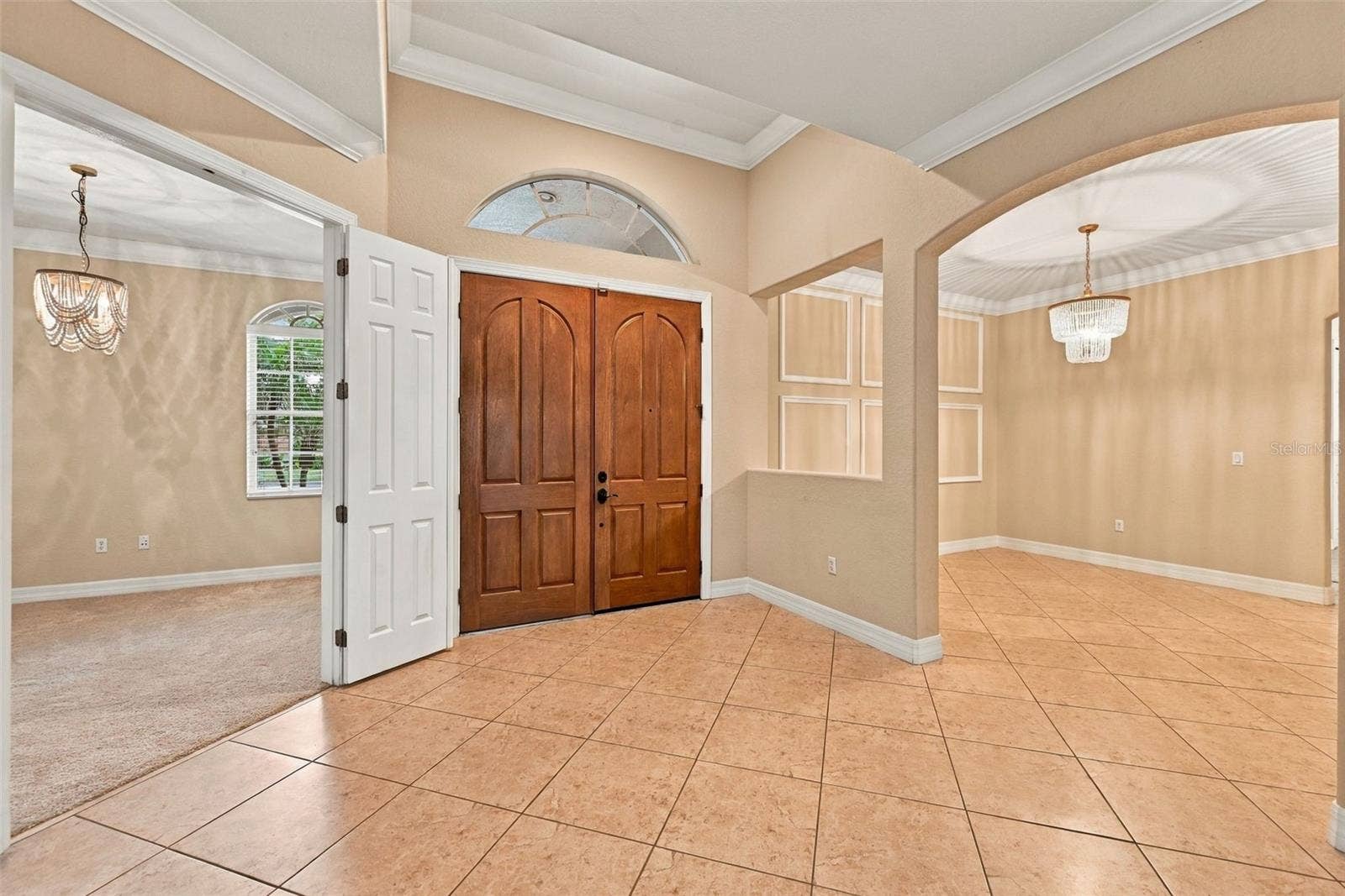 2139 TILLMAN AVENUE, Winter Garden, FL 34787 Entrance (Office/Den to the left and Formal Dining Room to the right)