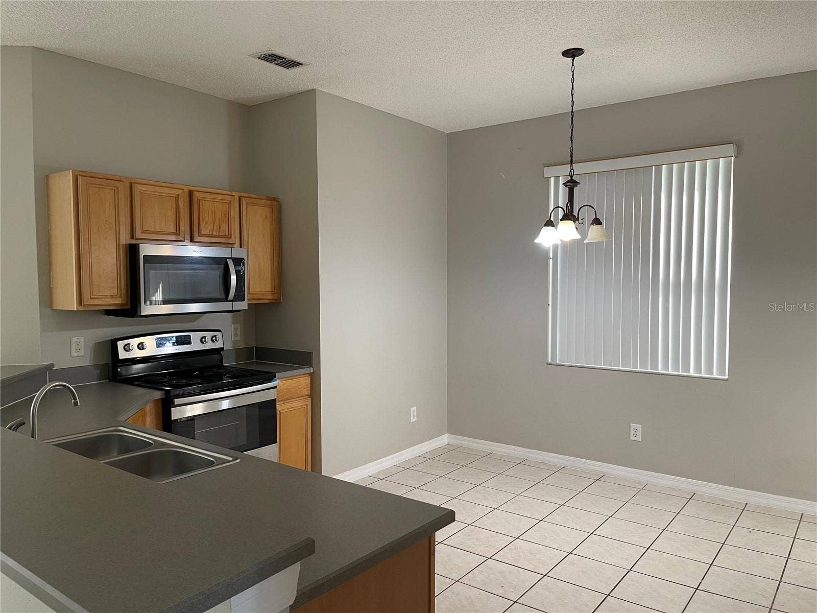 1322 ROYAL SAINT GEORGE DRIVE, Orlando, FL 32828 1322 ROYAL SAINT GEORGE DRIVE, Orlando, FL 32828