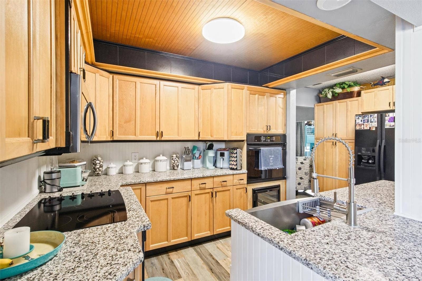 273 MARIPOSA STREET, Winter Haven, FL 33884 Kitchen - Cooktop & Built in Oven